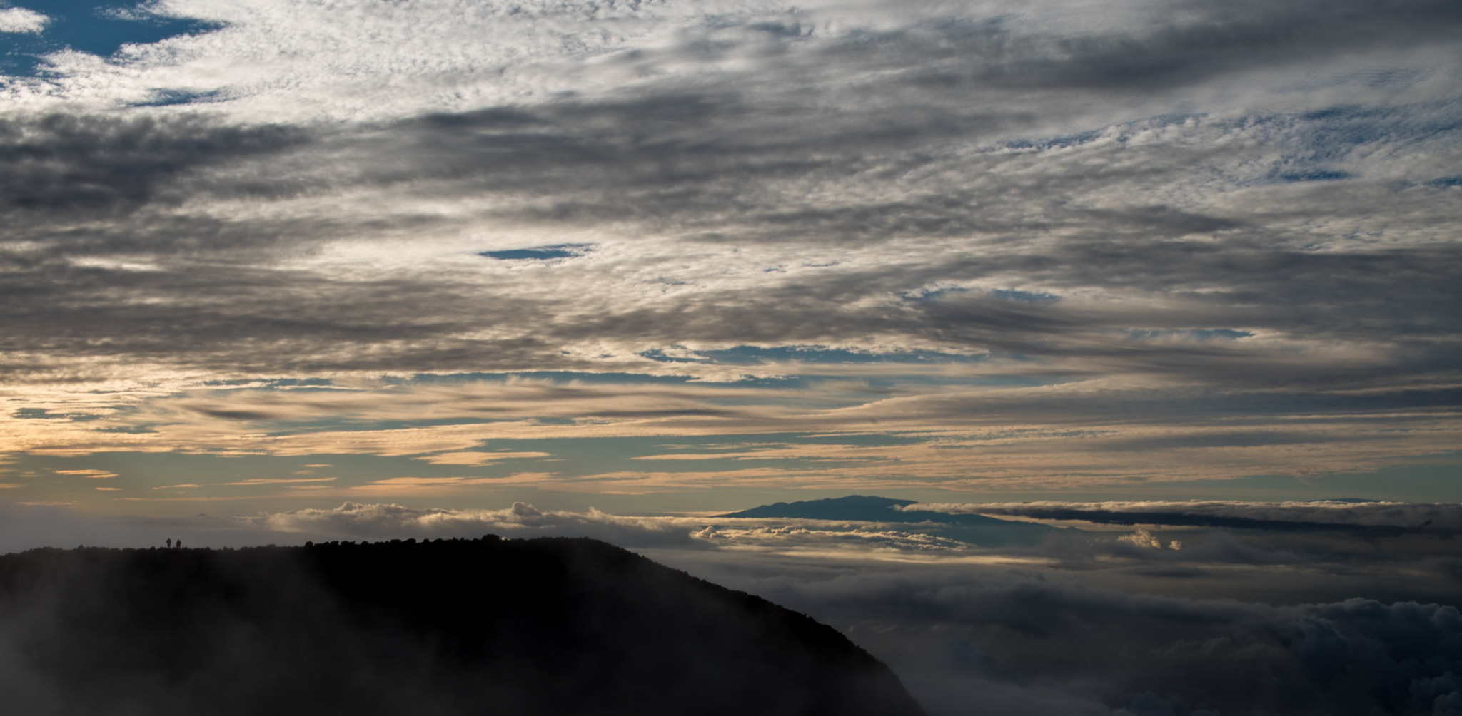 Sony a7S II + Sigma 50mm F1.4 EX DG HSM sample photo. Three peaks photography