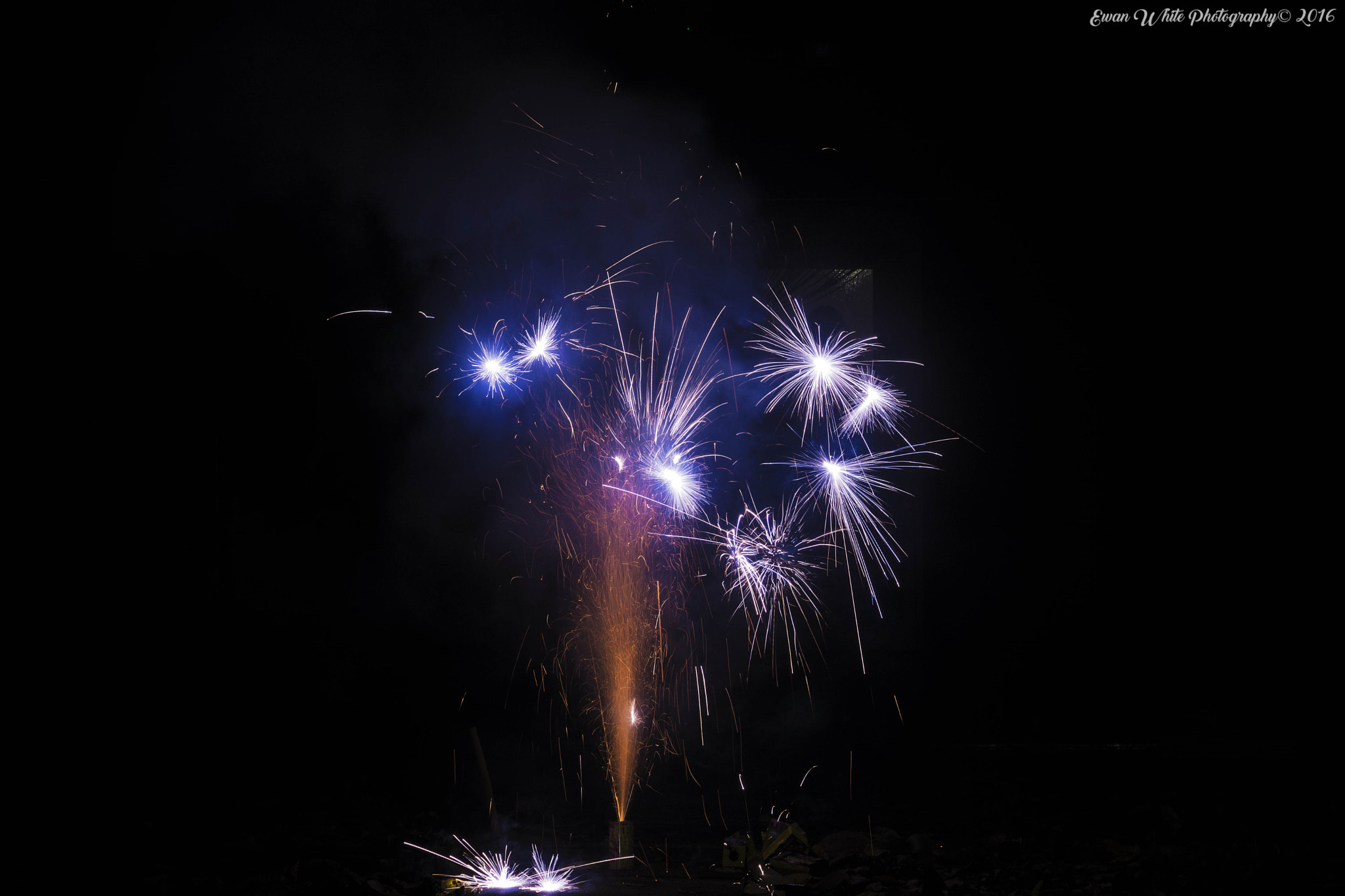 Sony SLT-A77 + Sony DT 50mm F1.8 SAM sample photo. Fireworks photography