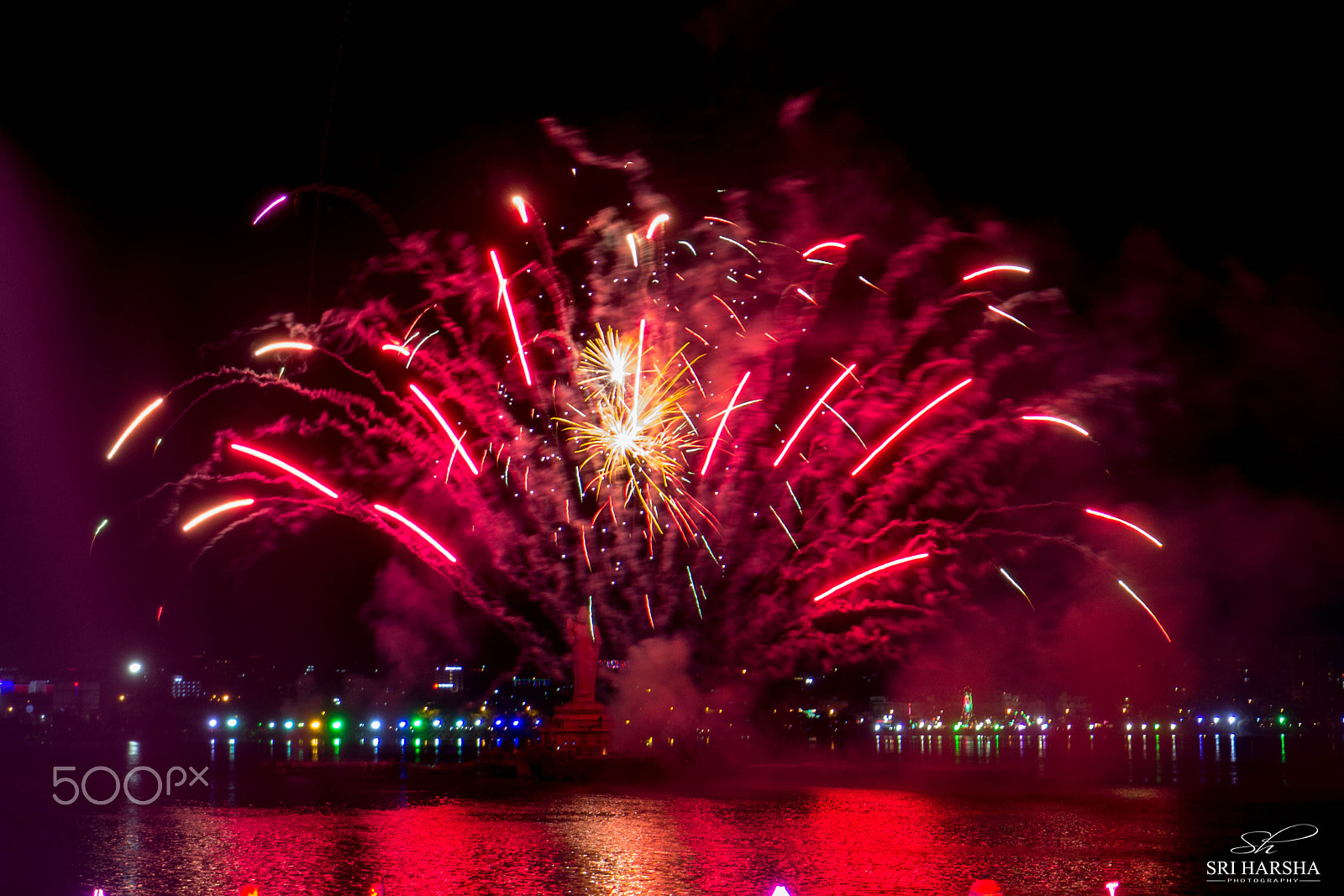 Canon EOS 600D (Rebel EOS T3i / EOS Kiss X5) sample photo. Fireworks.jpg photography