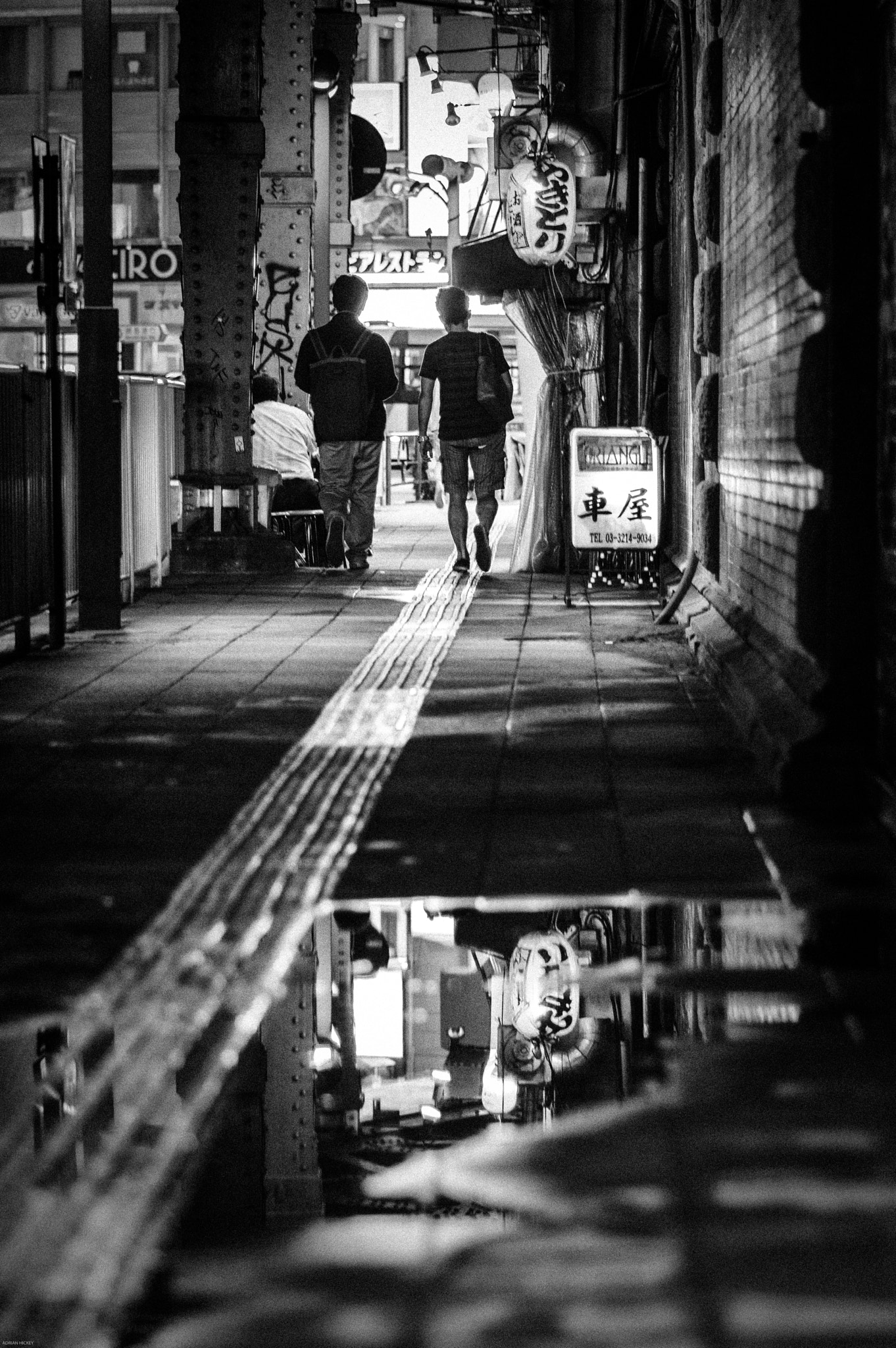 Pentax smc D-FA 100mm F2.8 Macro WR sample photo. A rainy night in yurakucho photography