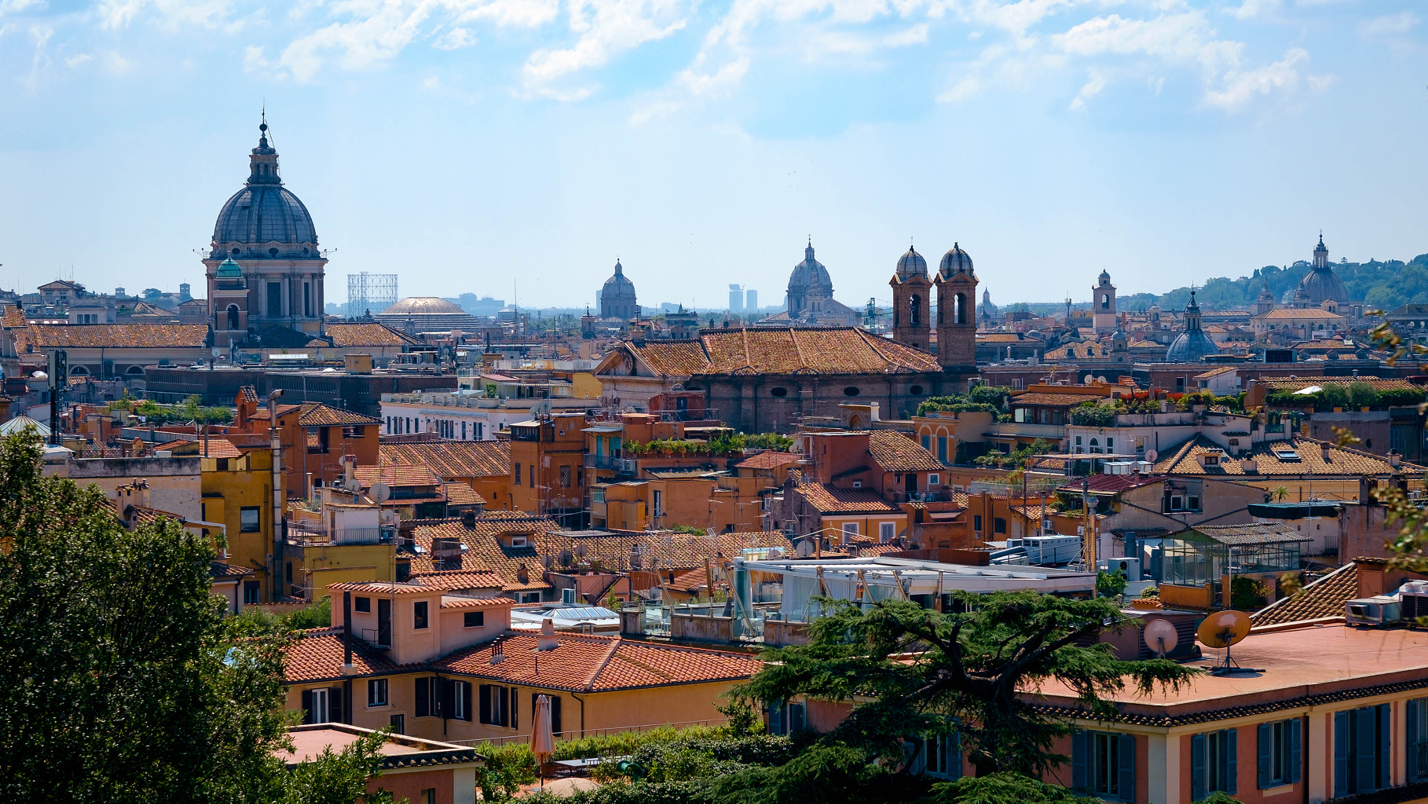 Fujifilm X-E1 + Fujifilm XF 56mm F1.2 R sample photo. Roofs of rome photography