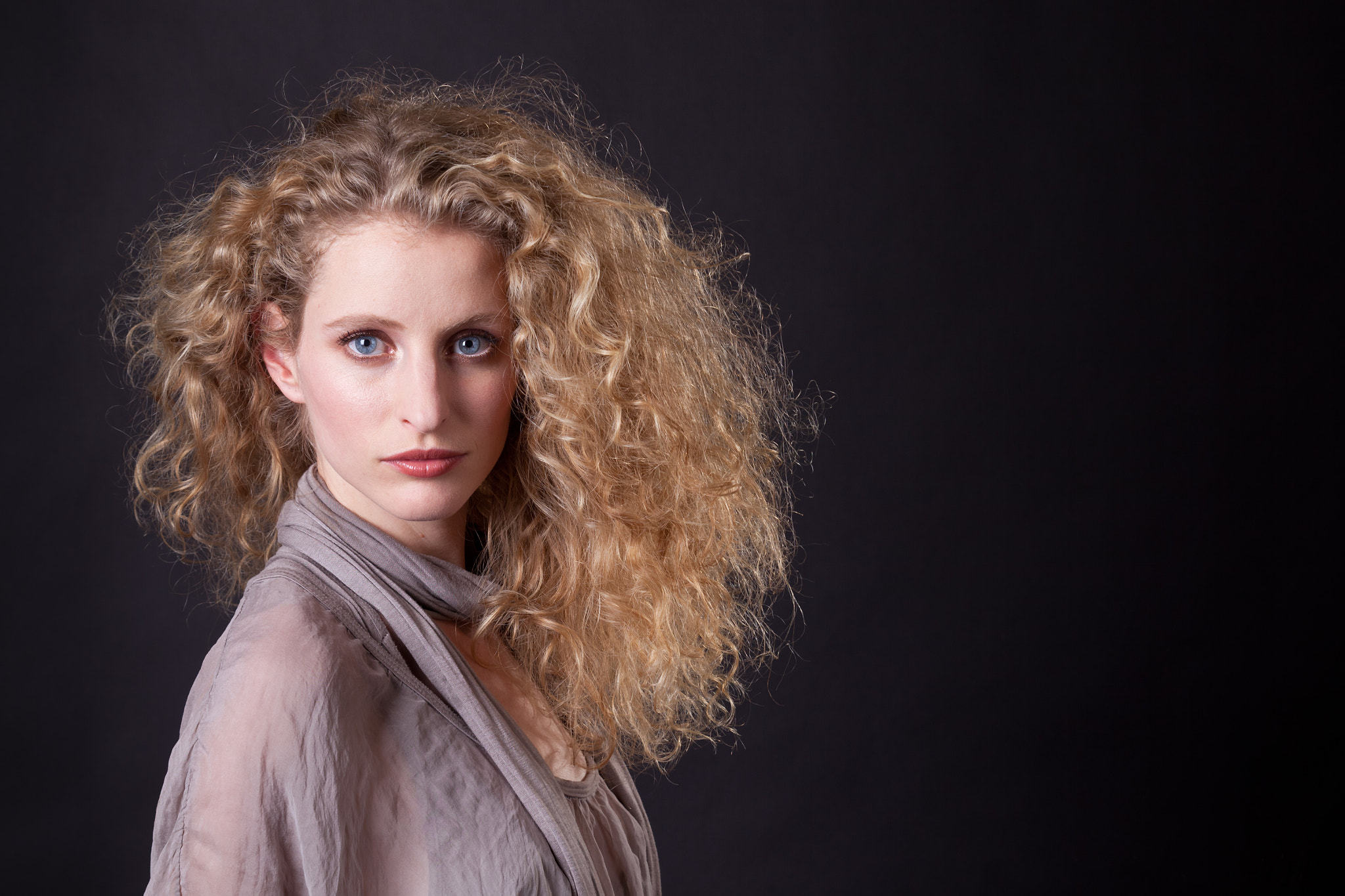 Sigma 70-200mm F2.8 EX DG OS HSM sample photo. Fredau photography
