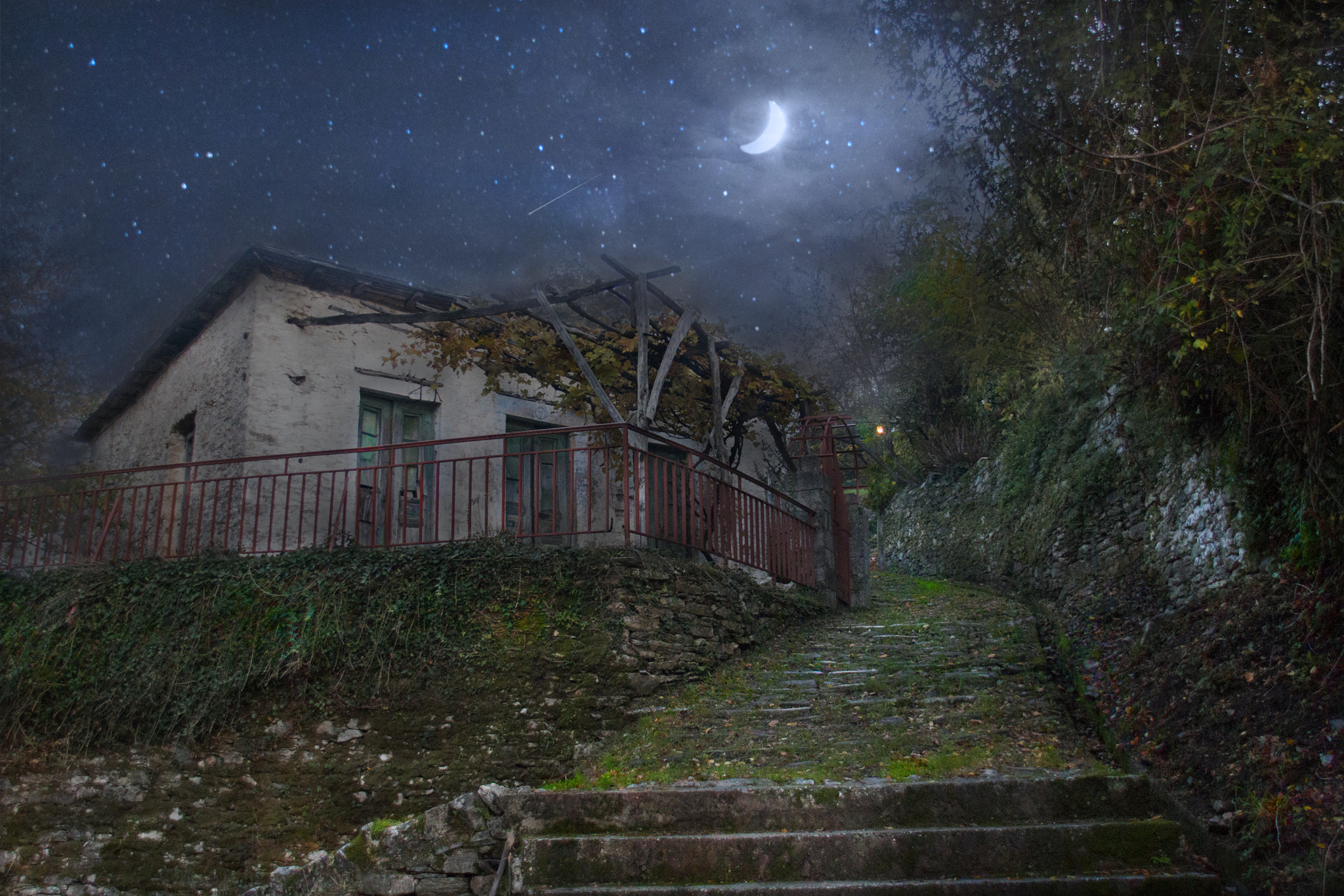 Sigma 18-200mm f/3.5-6.3 DC OS sample photo. Mouresi of pelion greece photography