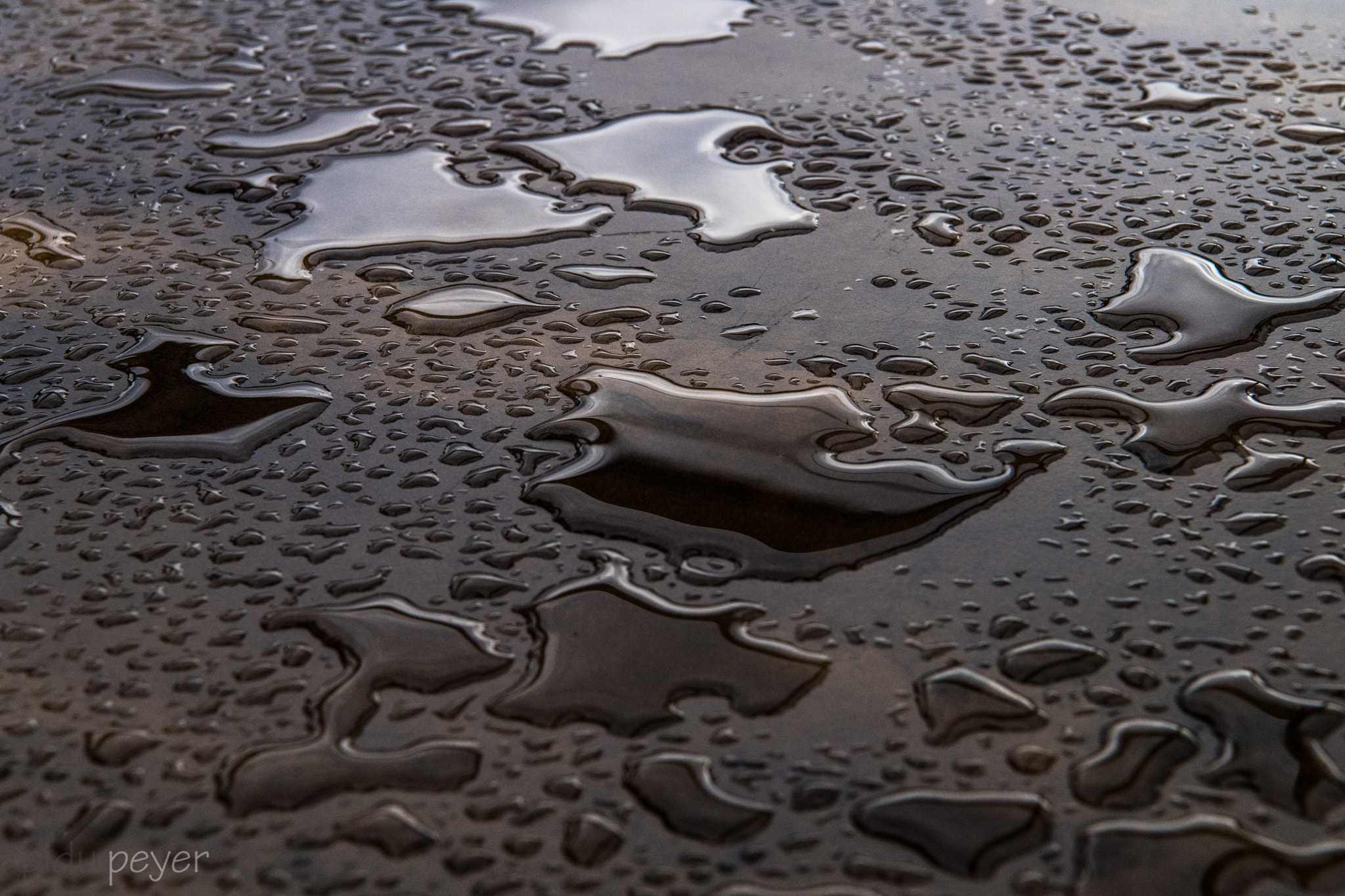 Nikon AF-S Nikkor 24-70mm F2.8E ED VR sample photo. Water on table photography