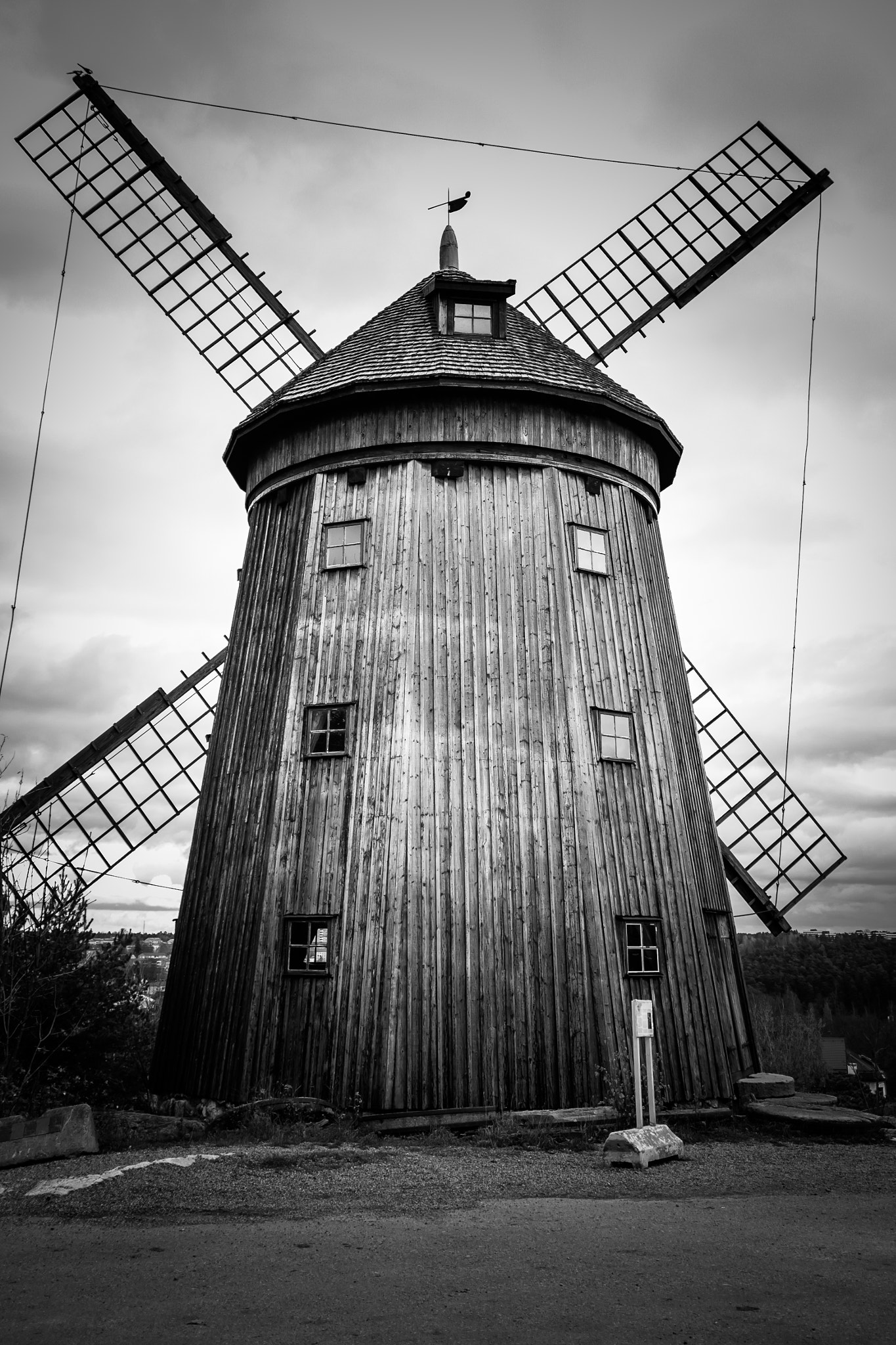 Canon EOS M3 sample photo. Södertälje - windmill photography
