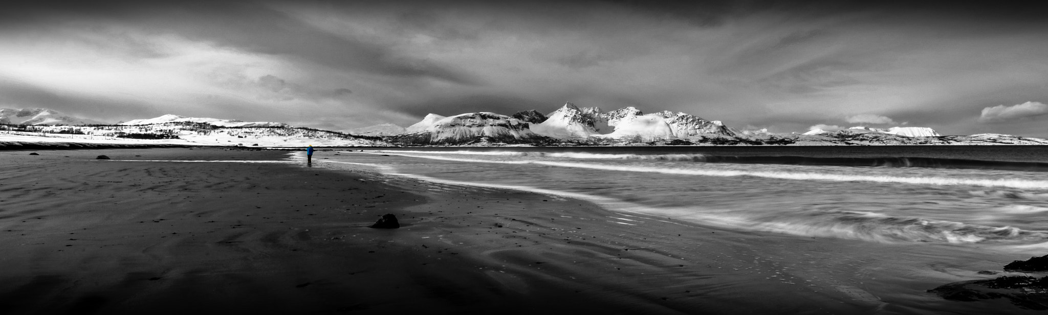 Tokina AT-X Pro 11-16mm F2.8 DX sample photo. All alone photography