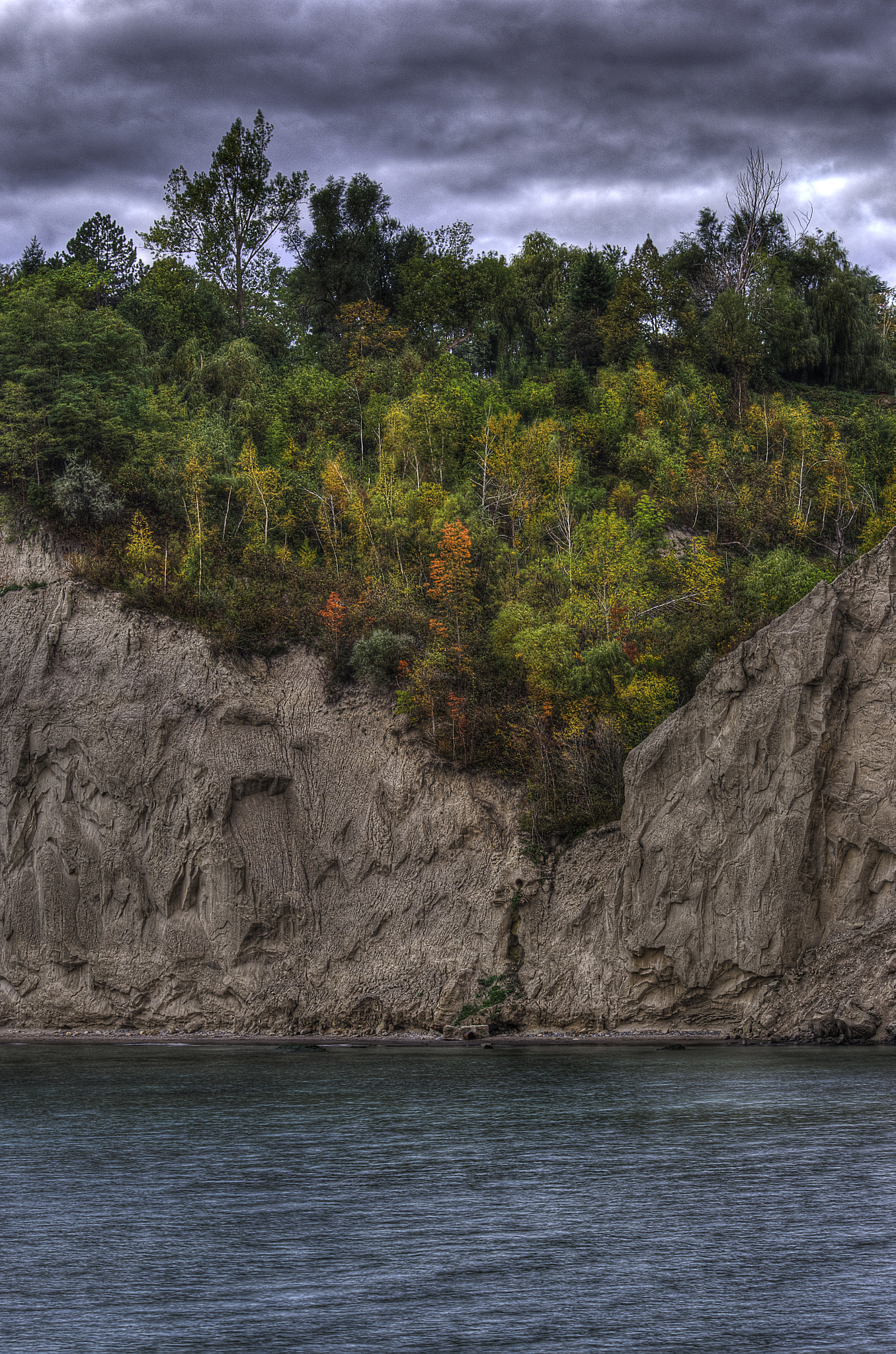 Pentax K-5 + Sigma Lens (3 255) sample photo. Bluffs vertical photography