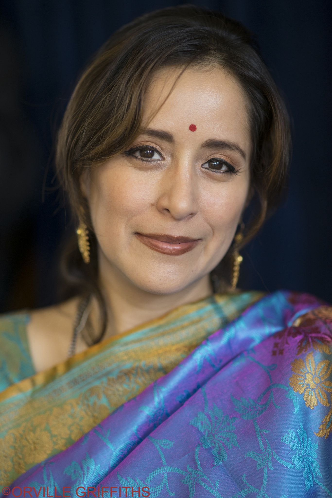 Sony Sonnar T* 135mm F1.8 ZA sample photo. Bindi smile photography