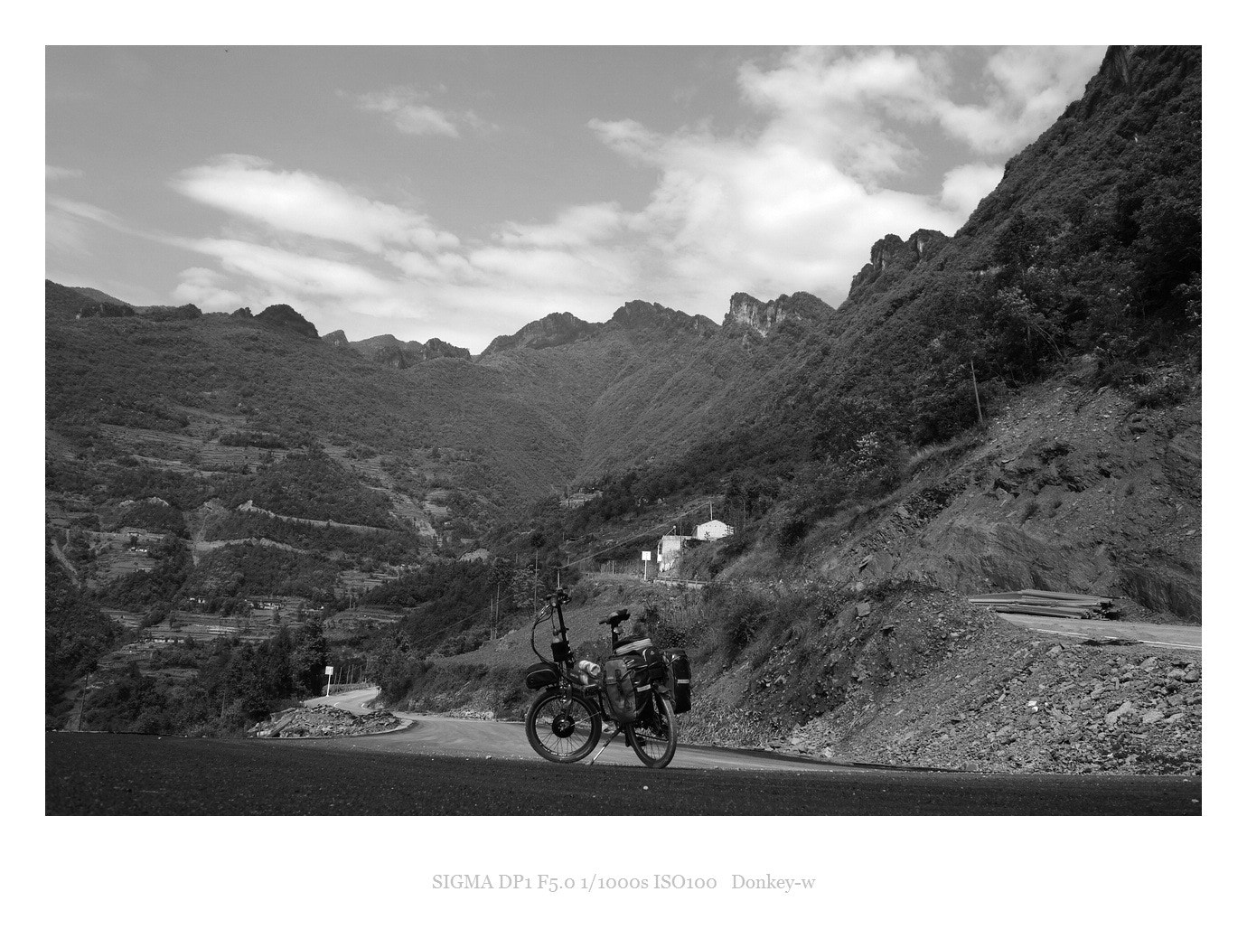 Sigma DP1 sample photo. Cycling in daba mountains photography