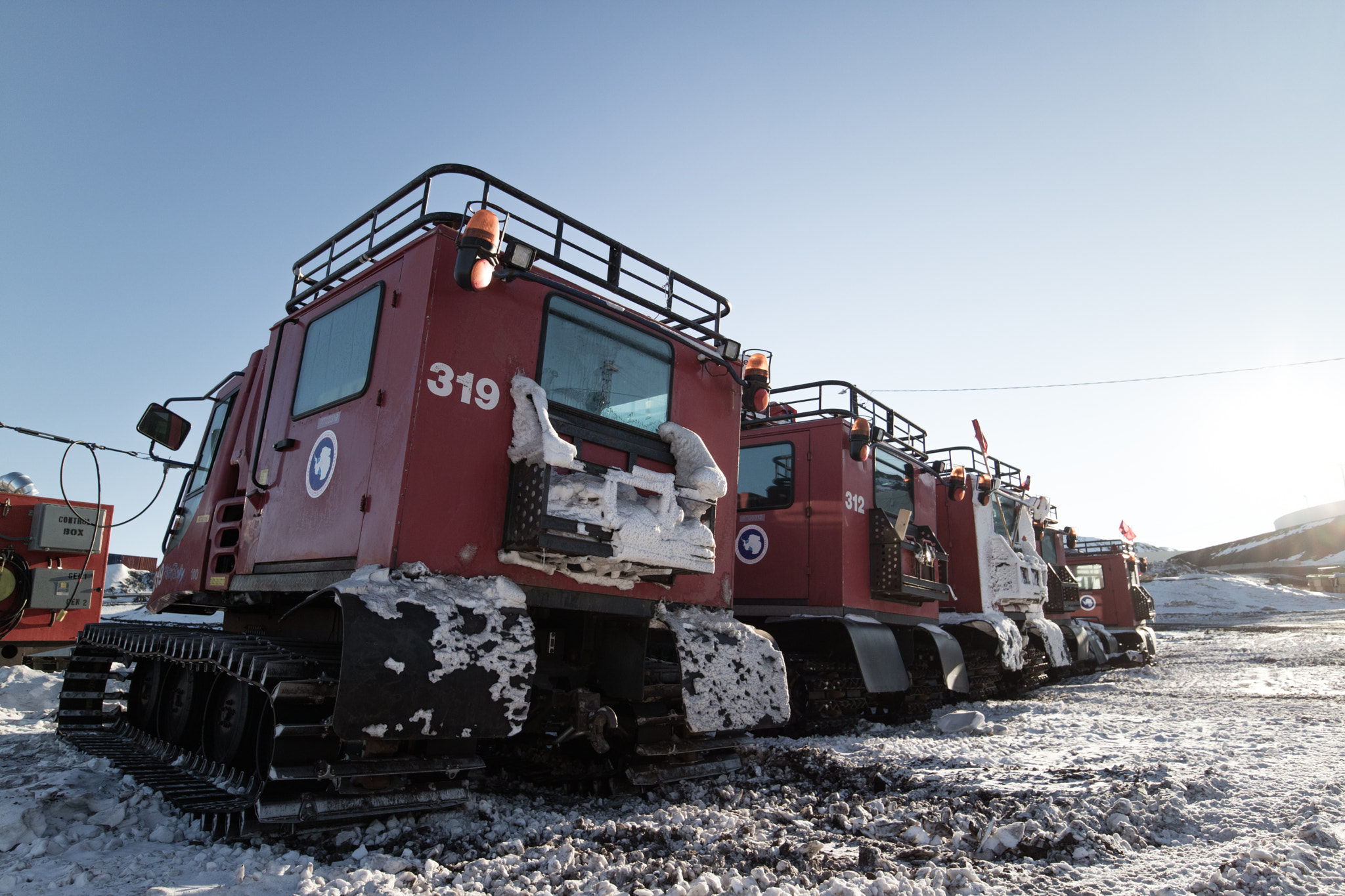 Canon EF-M 11-22mm F4-5.6 IS STM sample photo. Transportation photography