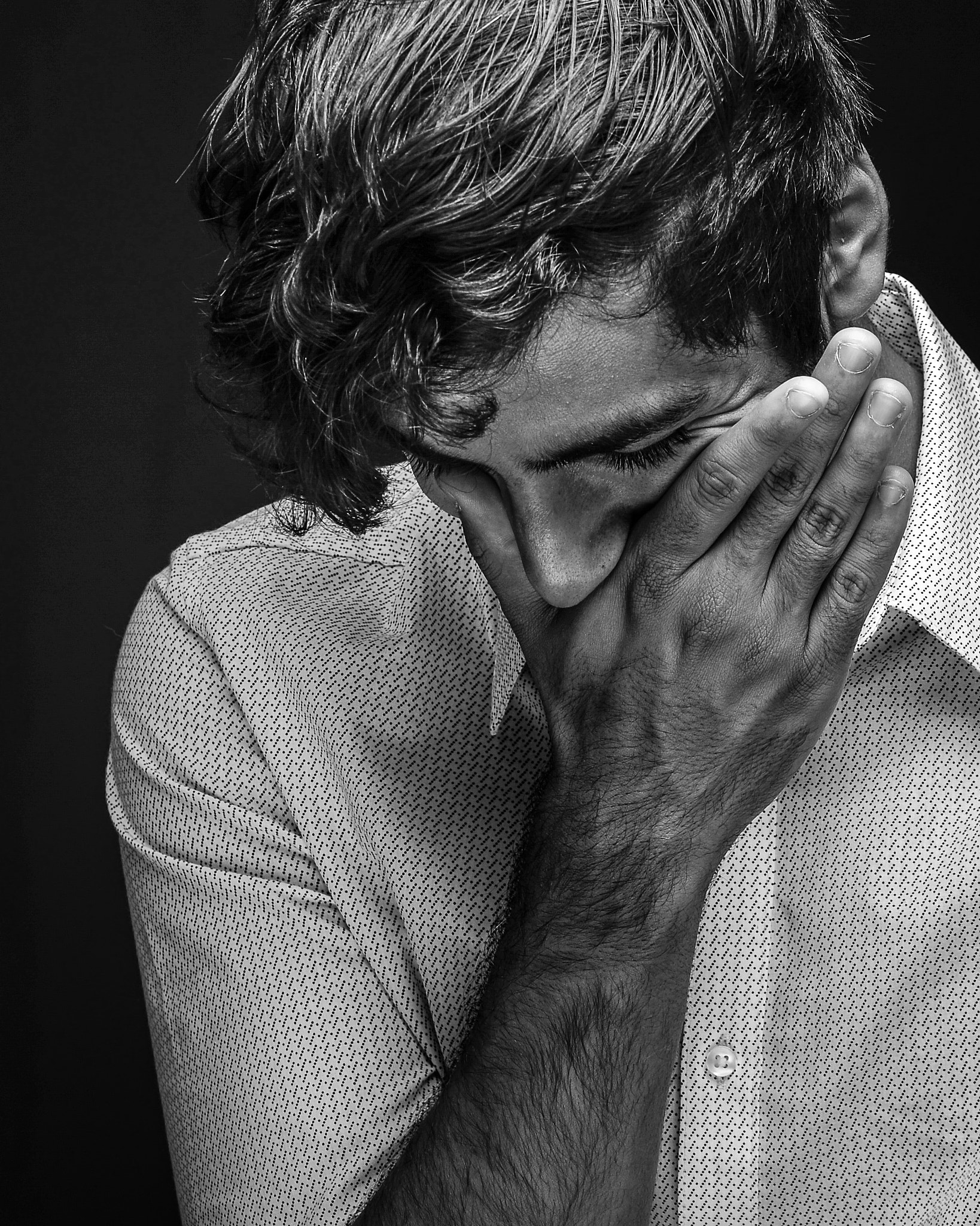 Sigma 105mm F2.8 EX DG OS HSM sample photo. Ryan bw 001 photography