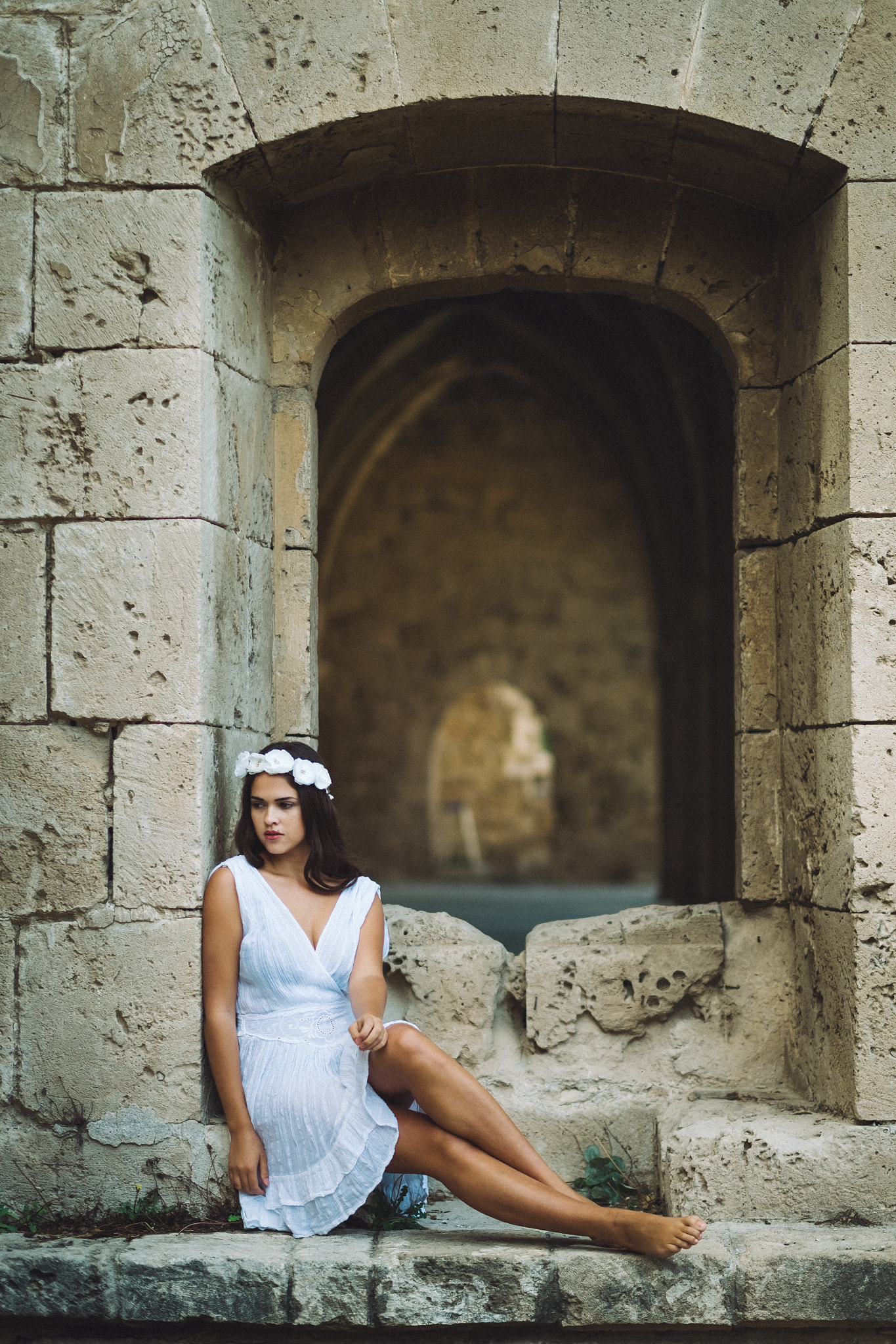 Fujifilm X-Pro1 + Fujifilm XF 56mm F1.2 R sample photo. Model in white photography