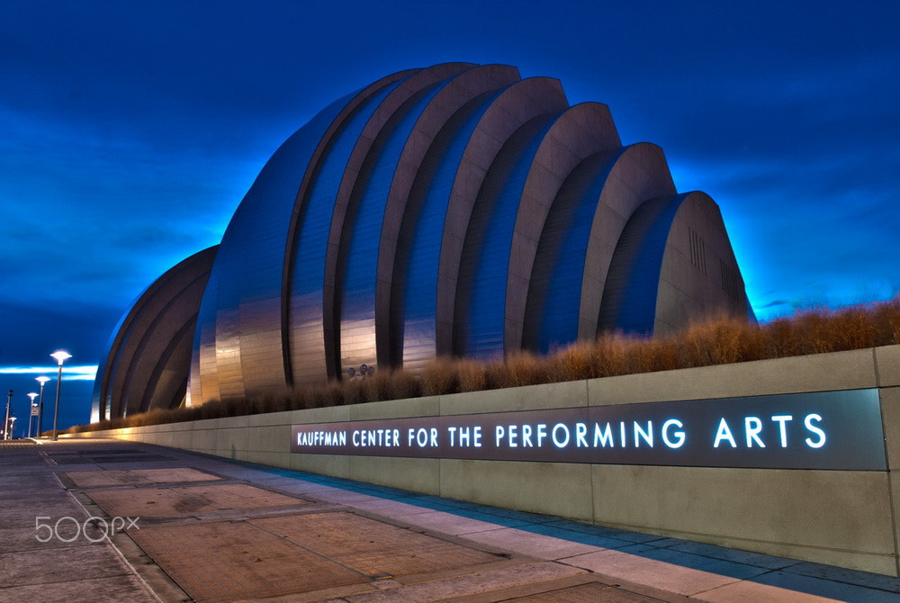 Nikon D800 sample photo. Kauffman performing arts exterior photography