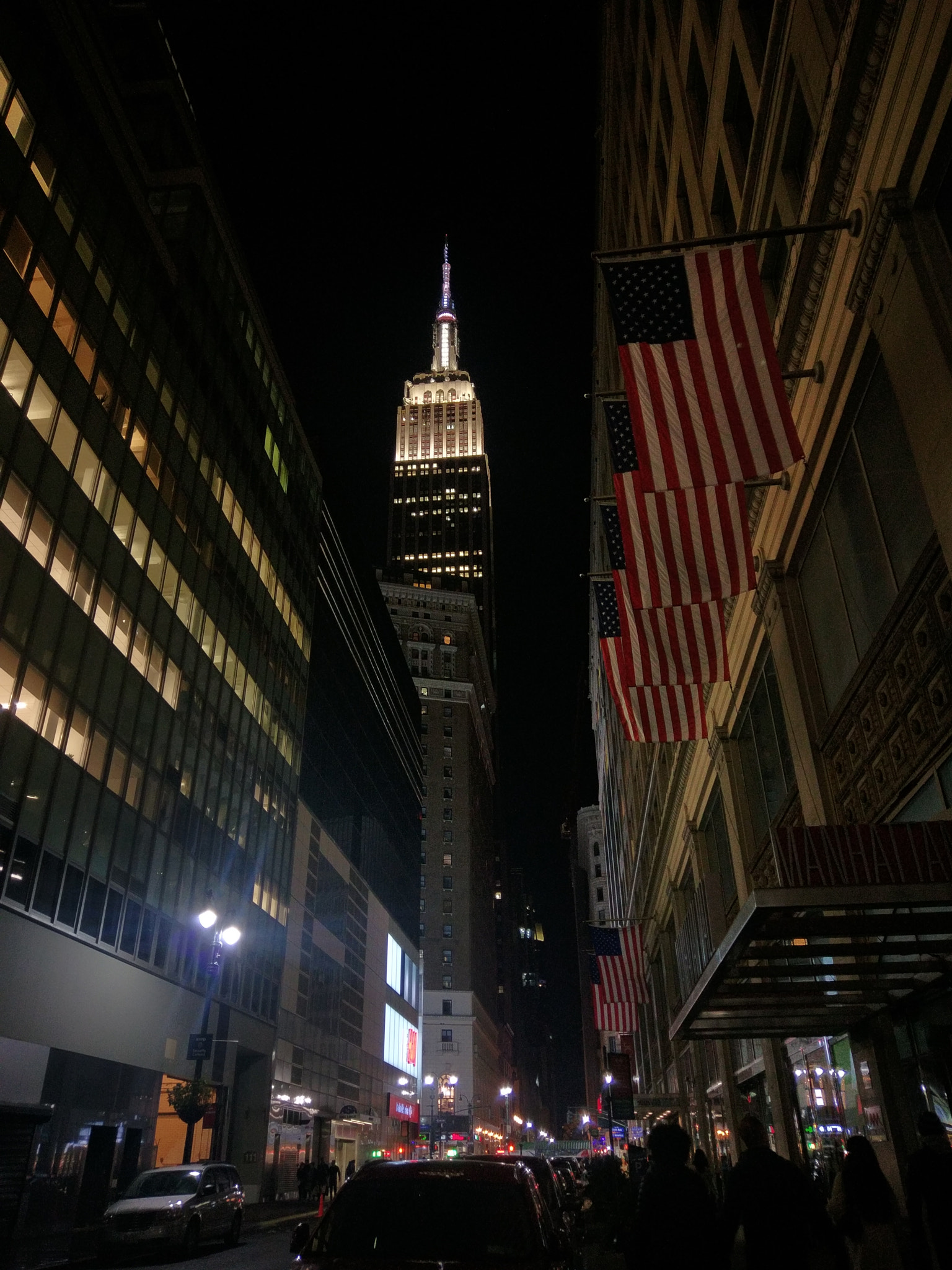 HTC M10 sample photo. Empire state of mind photography