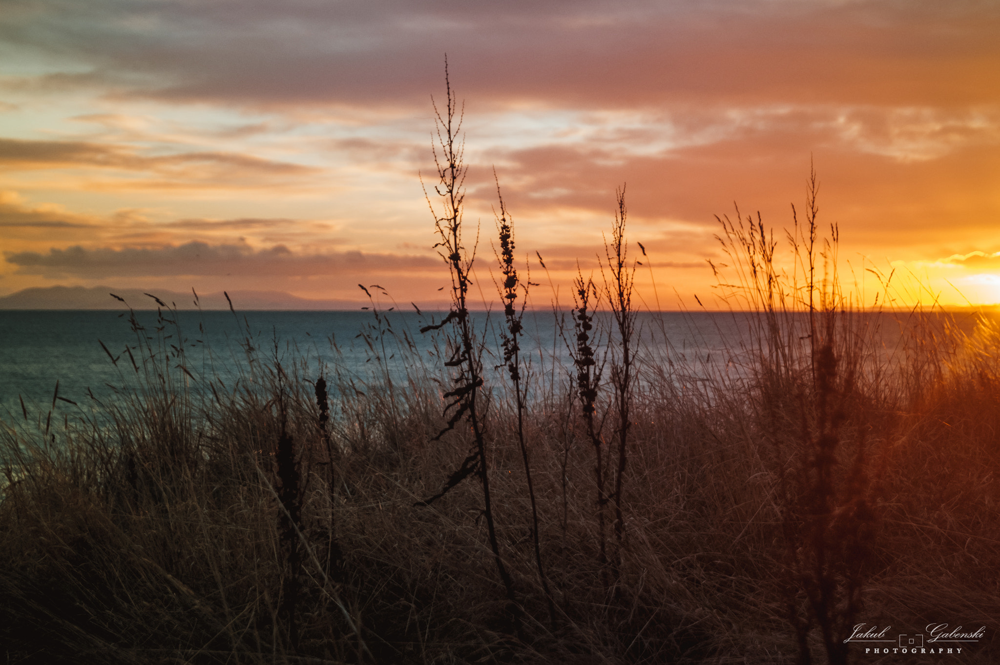 Sony Alpha DSLR-A390 + Sony DT 18-55mm F3.5-5.6 SAM sample photo. Sunset! photography