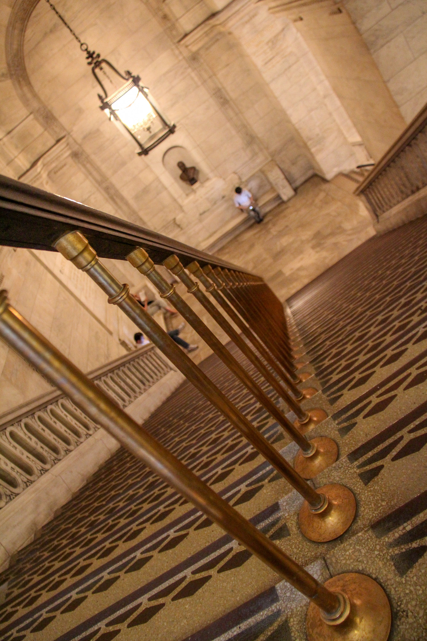 Canon EOS 650D (EOS Rebel T4i / EOS Kiss X6i) sample photo. Ny public library, nyc photography