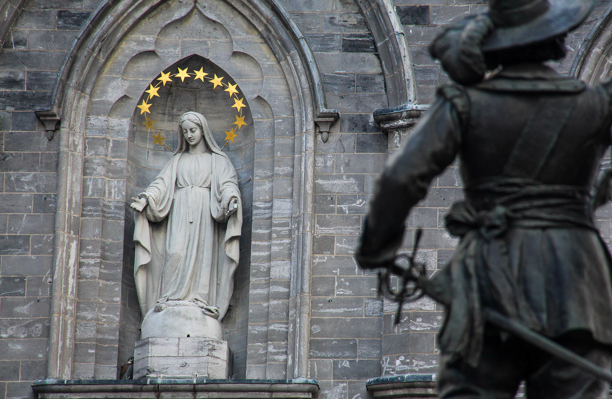 Canon EOS 650D (EOS Rebel T4i / EOS Kiss X6i) sample photo. Ste-anne cathedrale, montreal photography