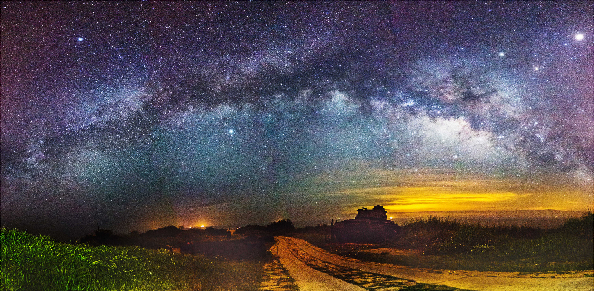 Nikon D800E sample photo. Arched galaxy photography