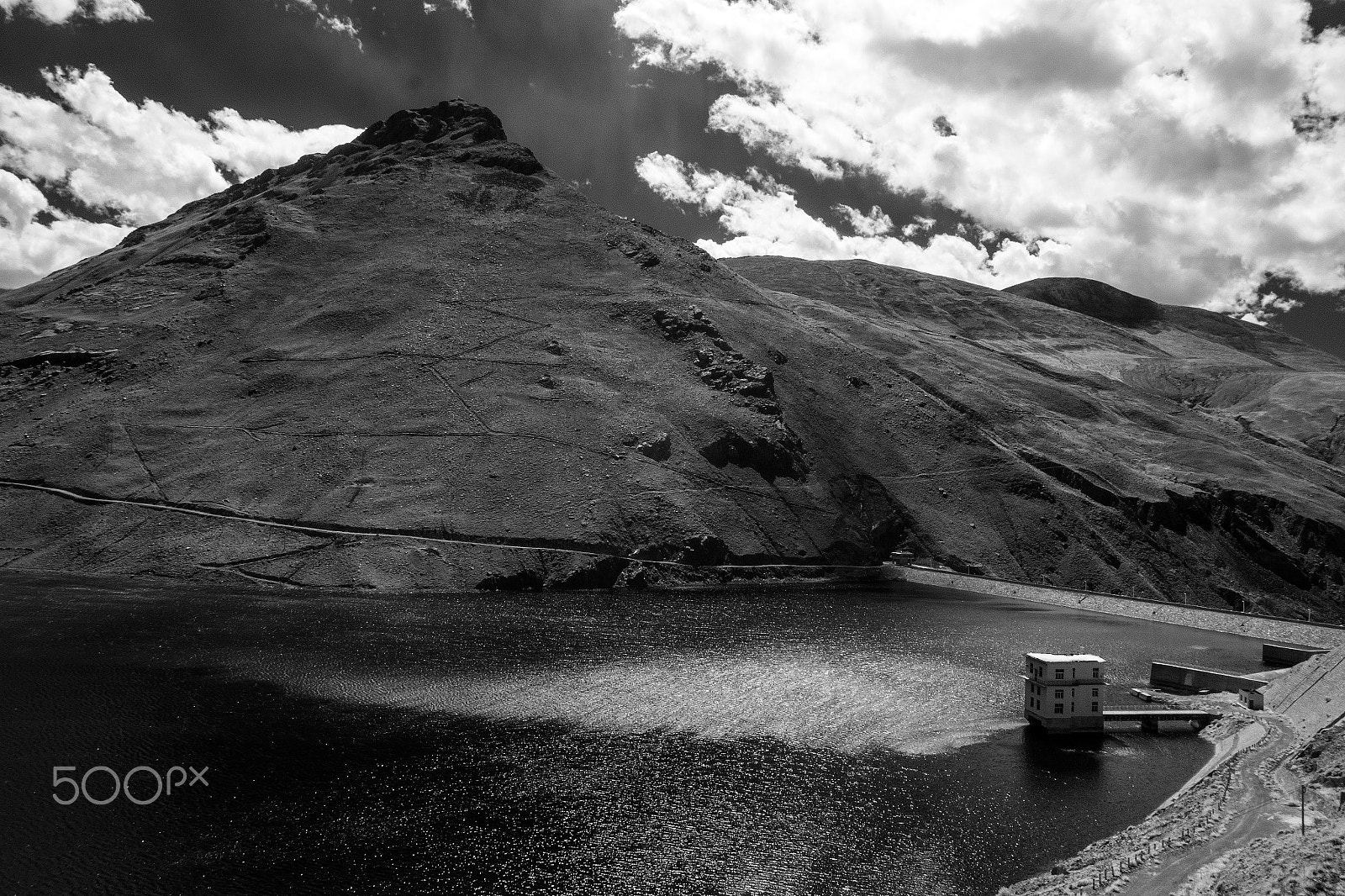 Sony a6000 sample photo. The tibetan highland reservoir photography