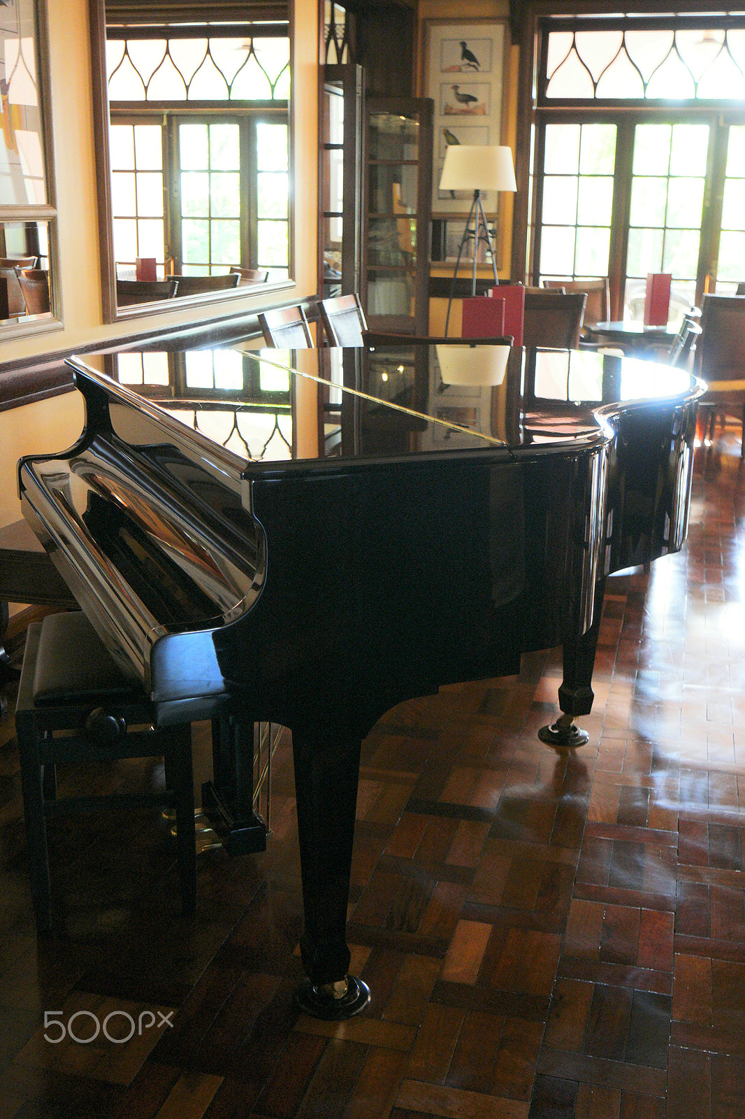 Samsung NX500 + Samsung NX 16-50mm F3.5-5.6 Power Zoom ED OIS sample photo. Piano, hotel cataratas, brazil photography