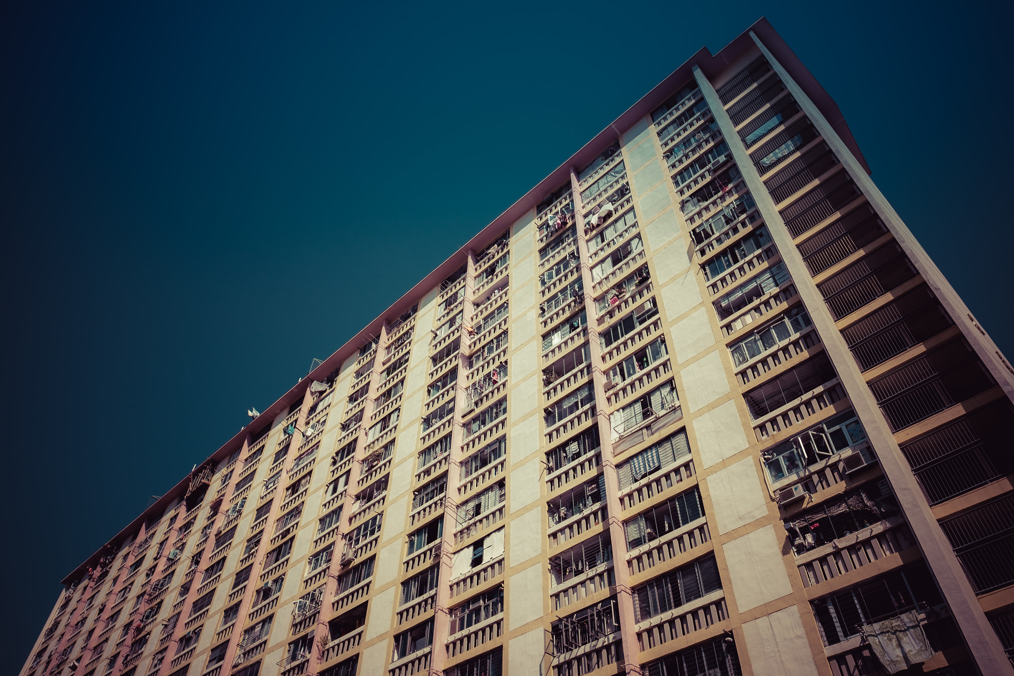 Fujifilm X-T10 + Fujifilm XF 16mm F1.4 R WR sample photo. The apartment photography