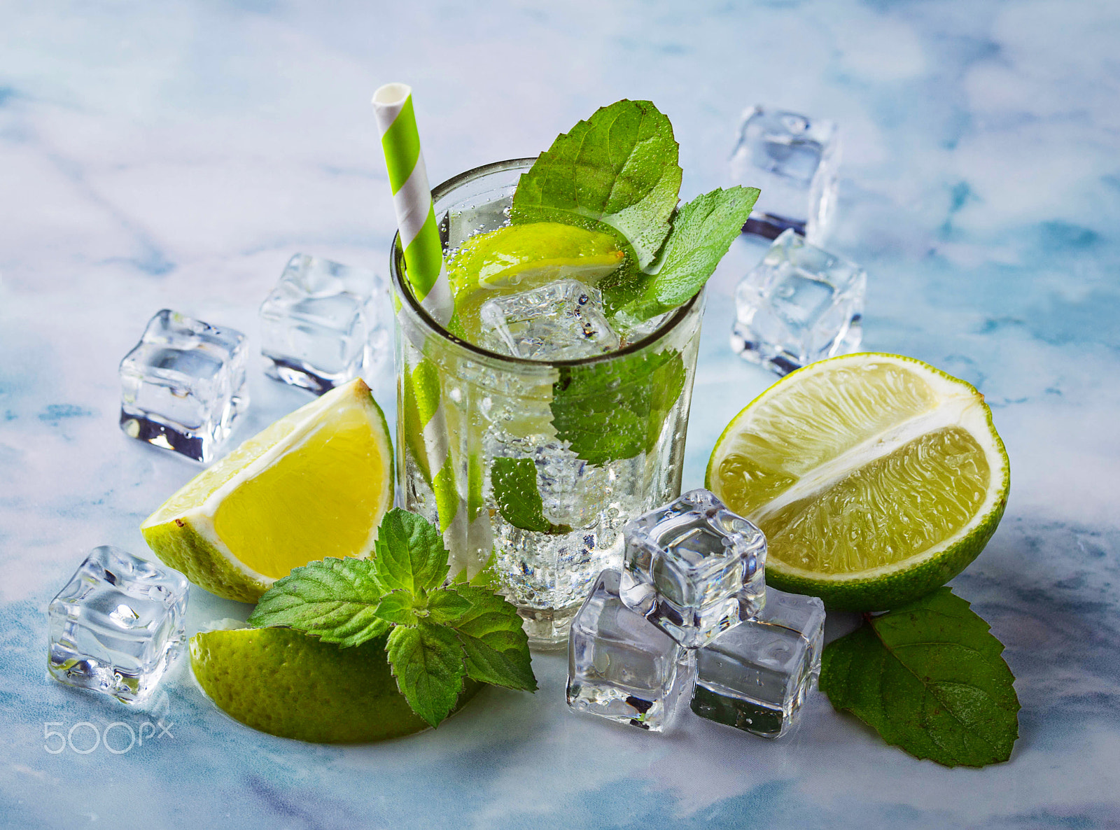 Sigma 105mm F2.8 EX DG OS HSM sample photo. Cocktail mojito with mint, lime and ice photography