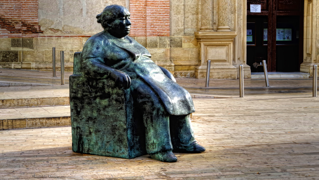 Pentax K-01 sample photo. Escultura en la calle. photography