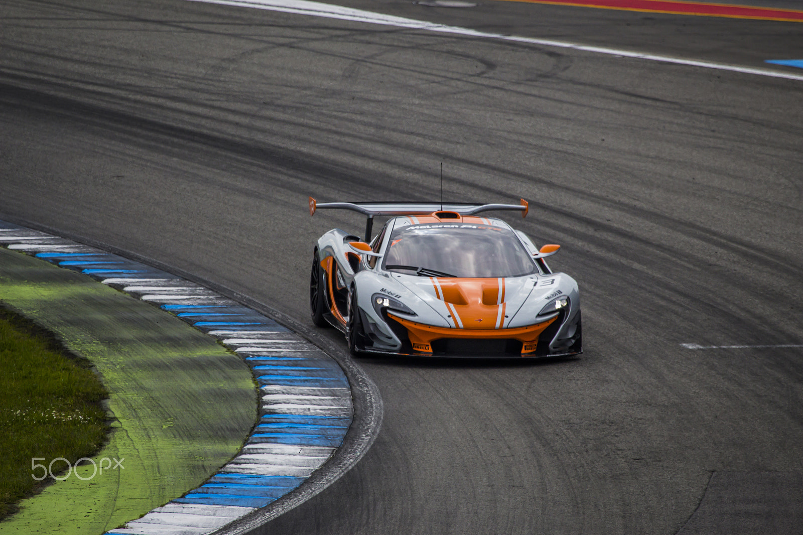 Canon EF 100-400mm F4.5-5.6L IS USM sample photo. Mclaren p1 gtr photography