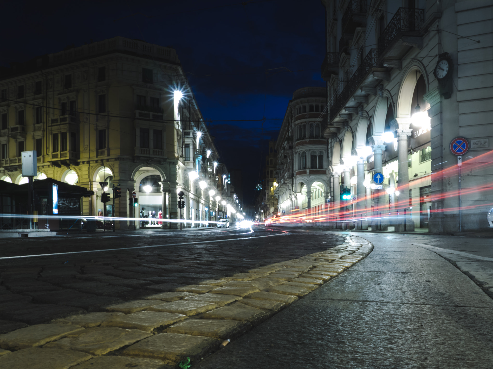 OLYMPUS M.12mm F2.0 sample photo. Turin by night photography