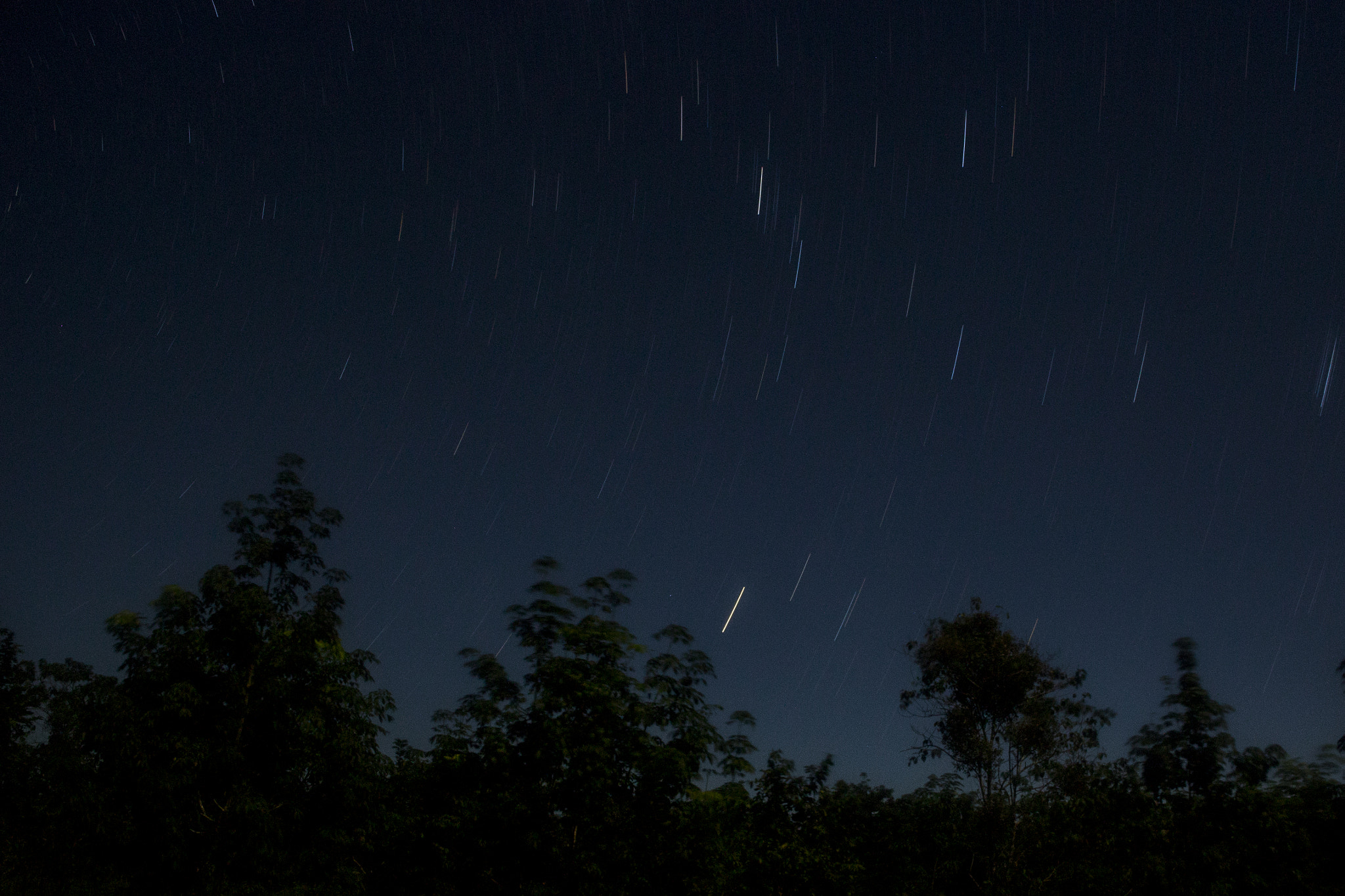 Canon EOS M2 sample photo. Star trails photography