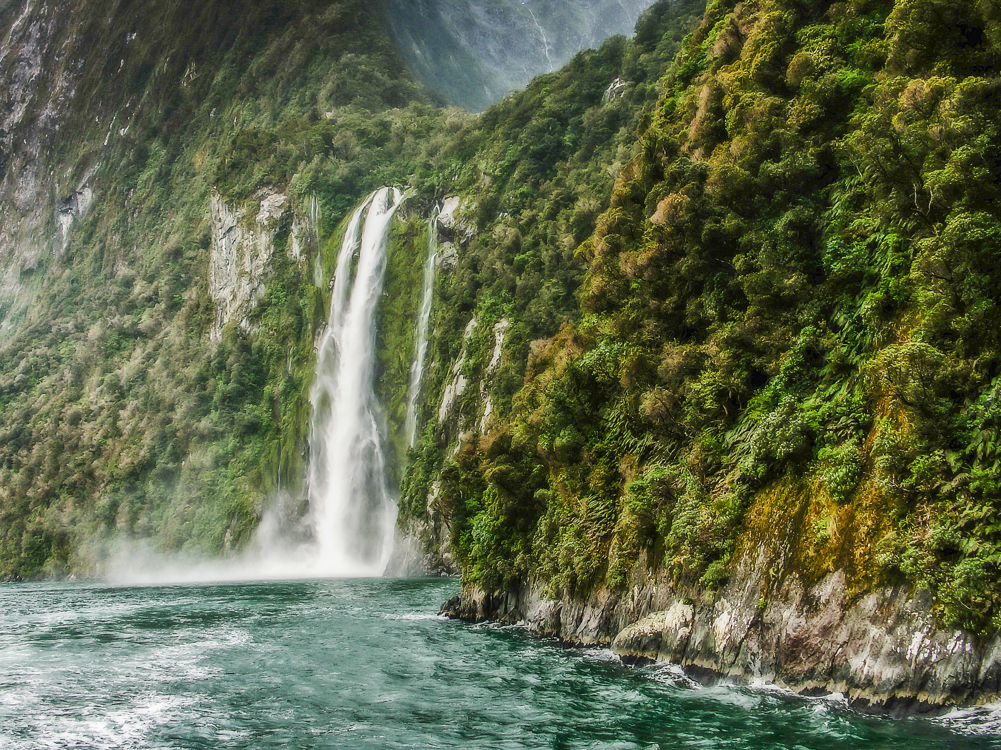 KONICA MINOLTA DiMAGE A2 sample photo. Milford sound waterfalls, new zealand photography