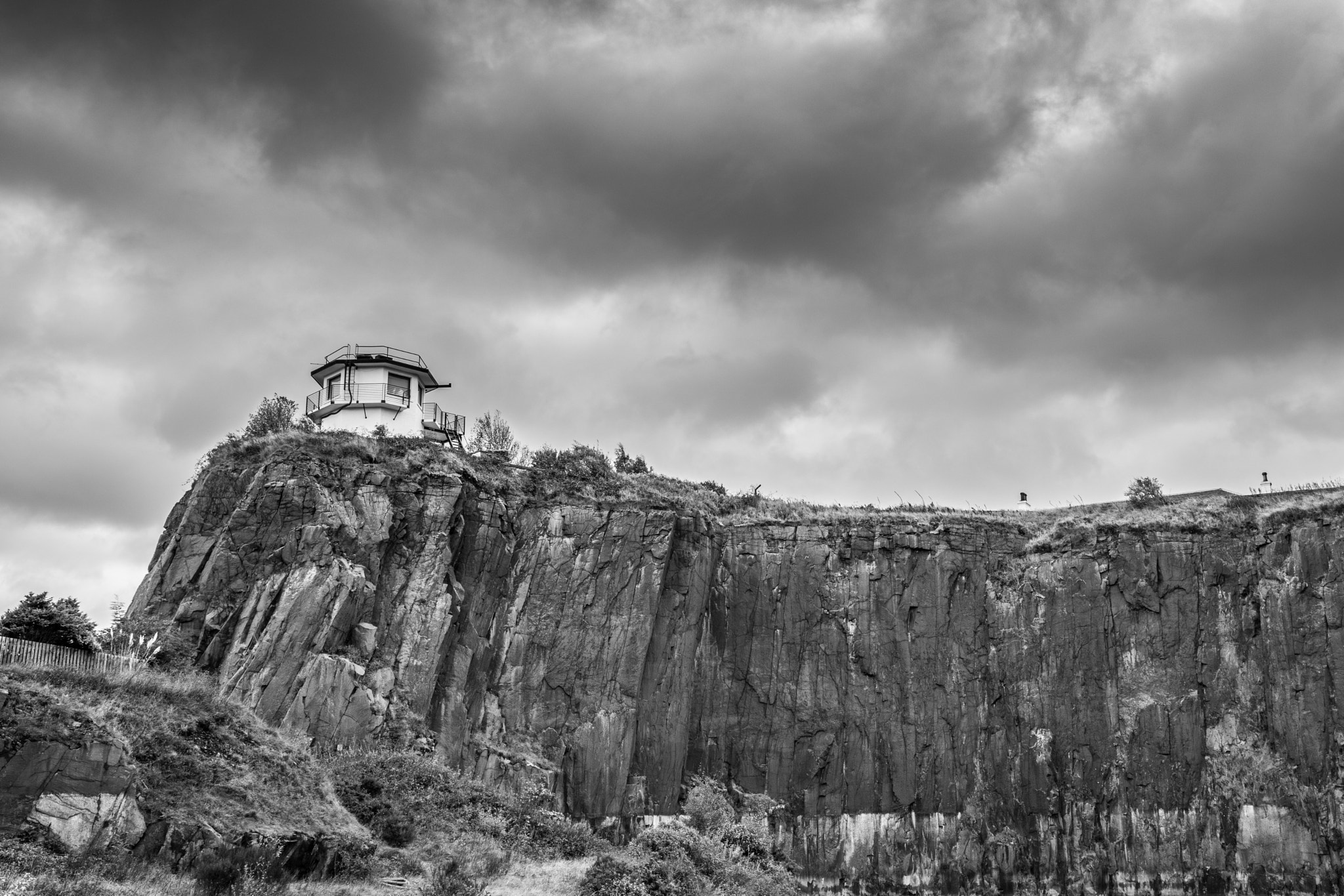 Sigma 17-70mm F2.8-4 DC Macro OS HSM | C sample photo. North queensferry view photography