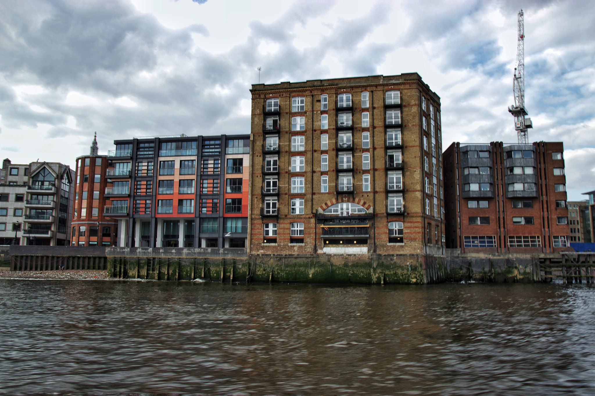 Canon 17-50mm sample photo. Orillas del támesis, londres photography