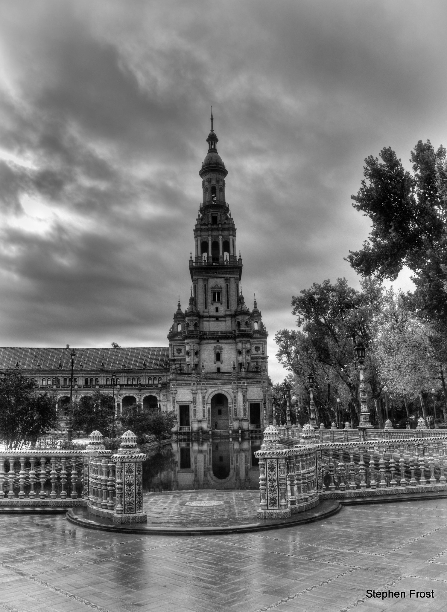 Olympus PEN E-PL5 sample photo. Plaza de espana , seville photography