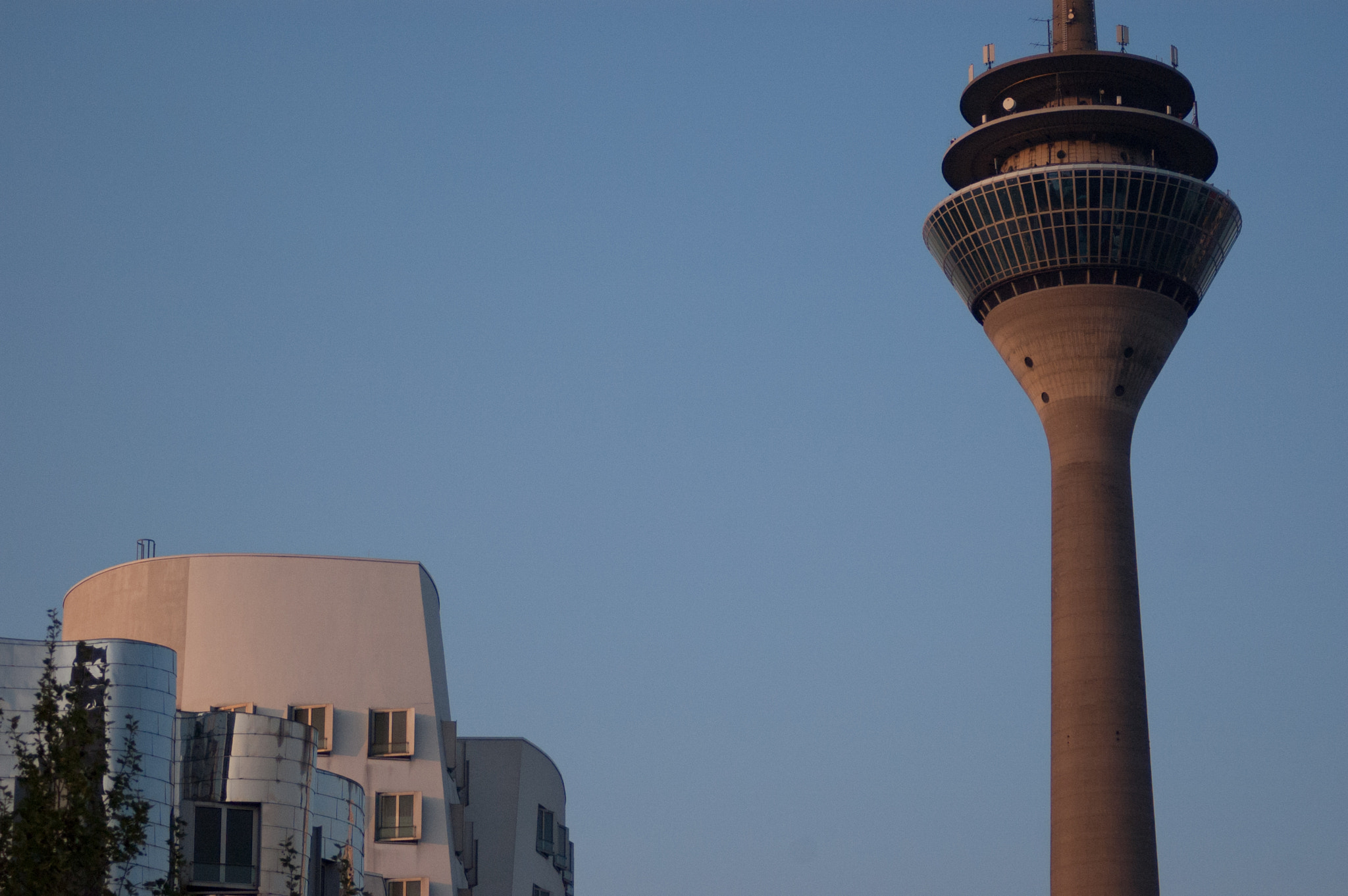 Nikon D70 sample photo. Düsseldorf, germany photography