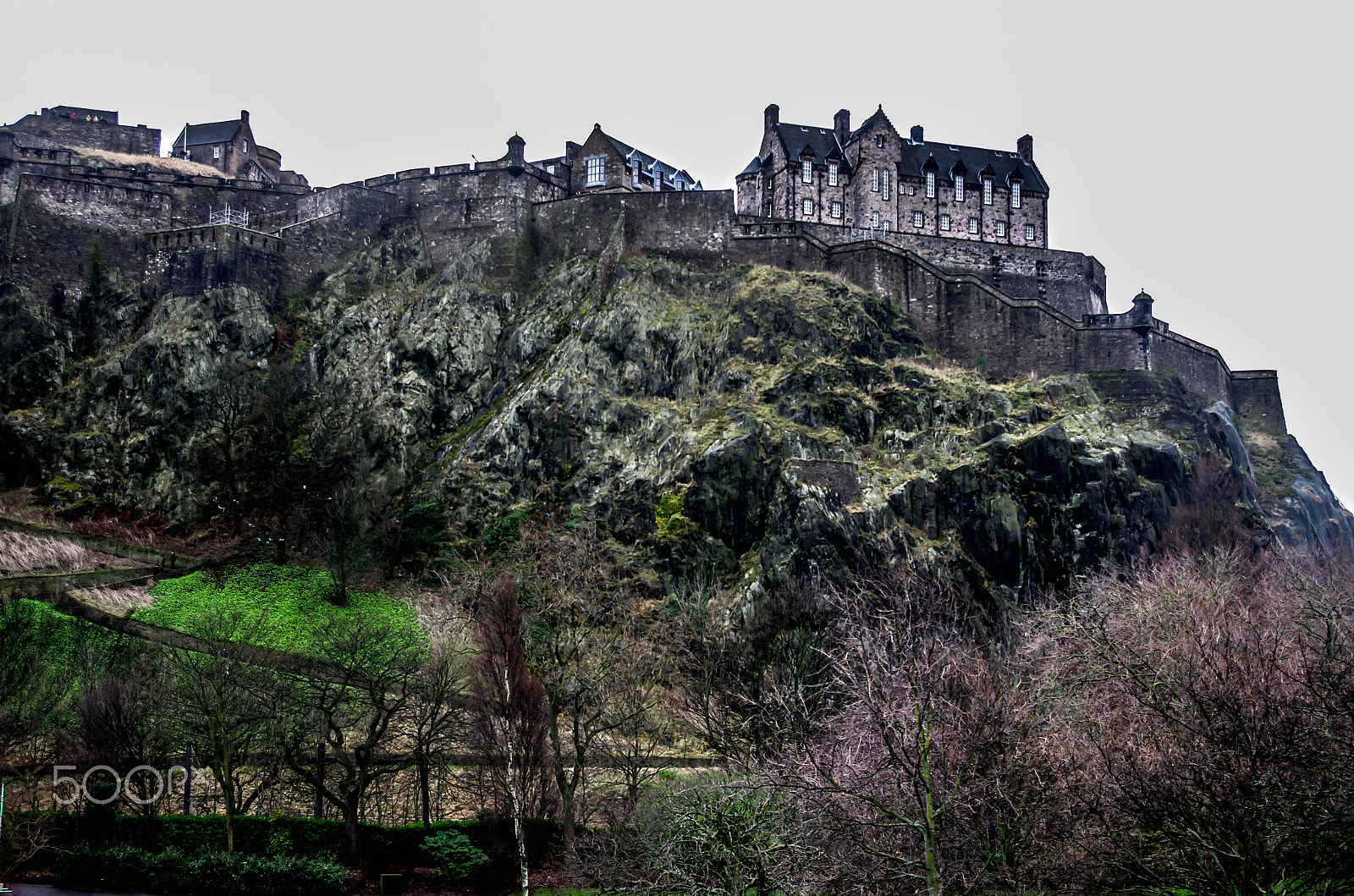 smc PENTAX-DA L 18-55mm F3.5-5.6 sample photo. Edinburgh castle photography