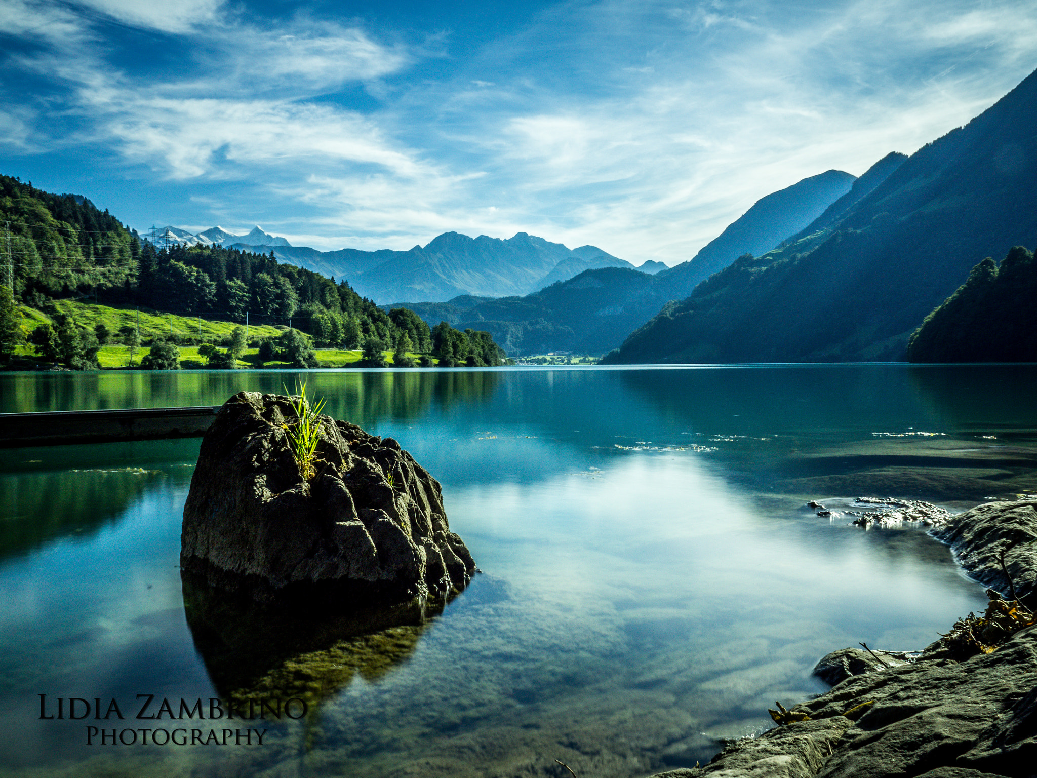 OLYMPUS M.14-150mm F4.0-5.6 II sample photo. Lungernsee photography