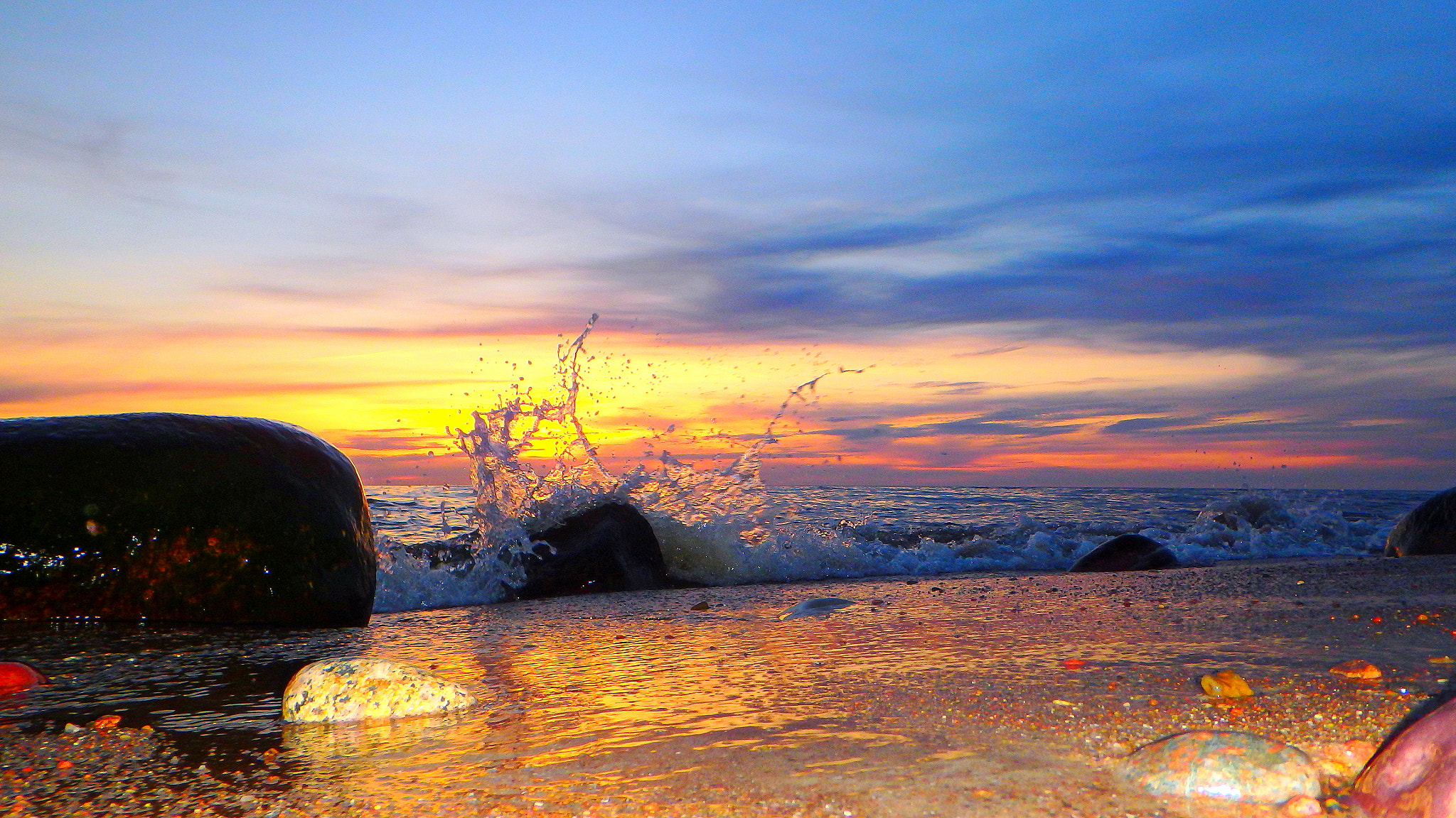 Olympus TG-850 sample photo. Shining sea 4 photography