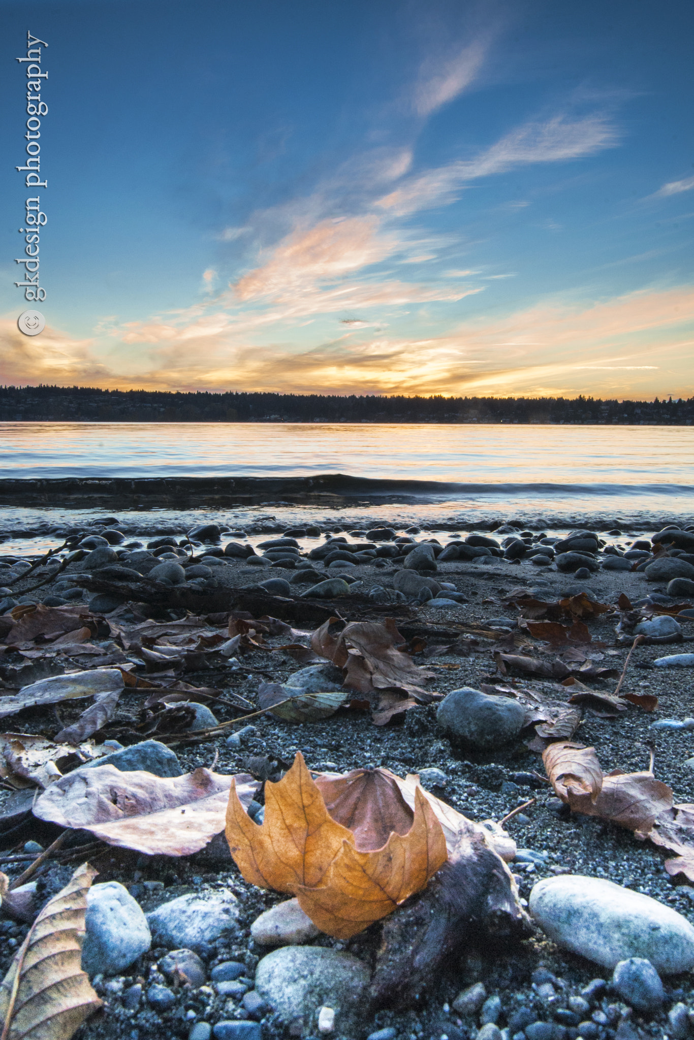 Nikon D610 + Tokina AT-X 17-35mm F4 Pro FX sample photo. Autumn colors of sunset photography