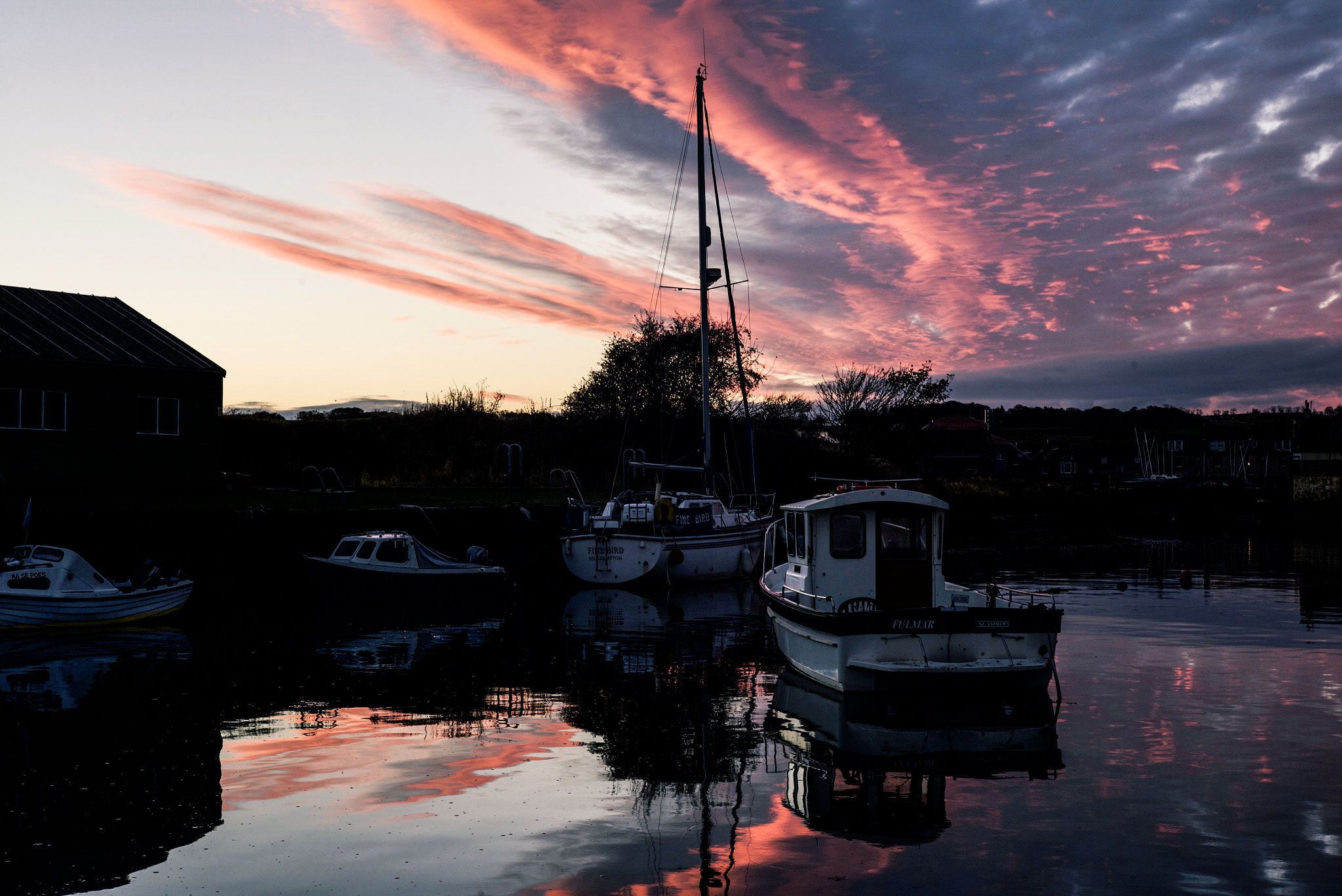 Summicron-M 1:2/50 sample photo. Harbour dawn in st andrews, scotland. photography