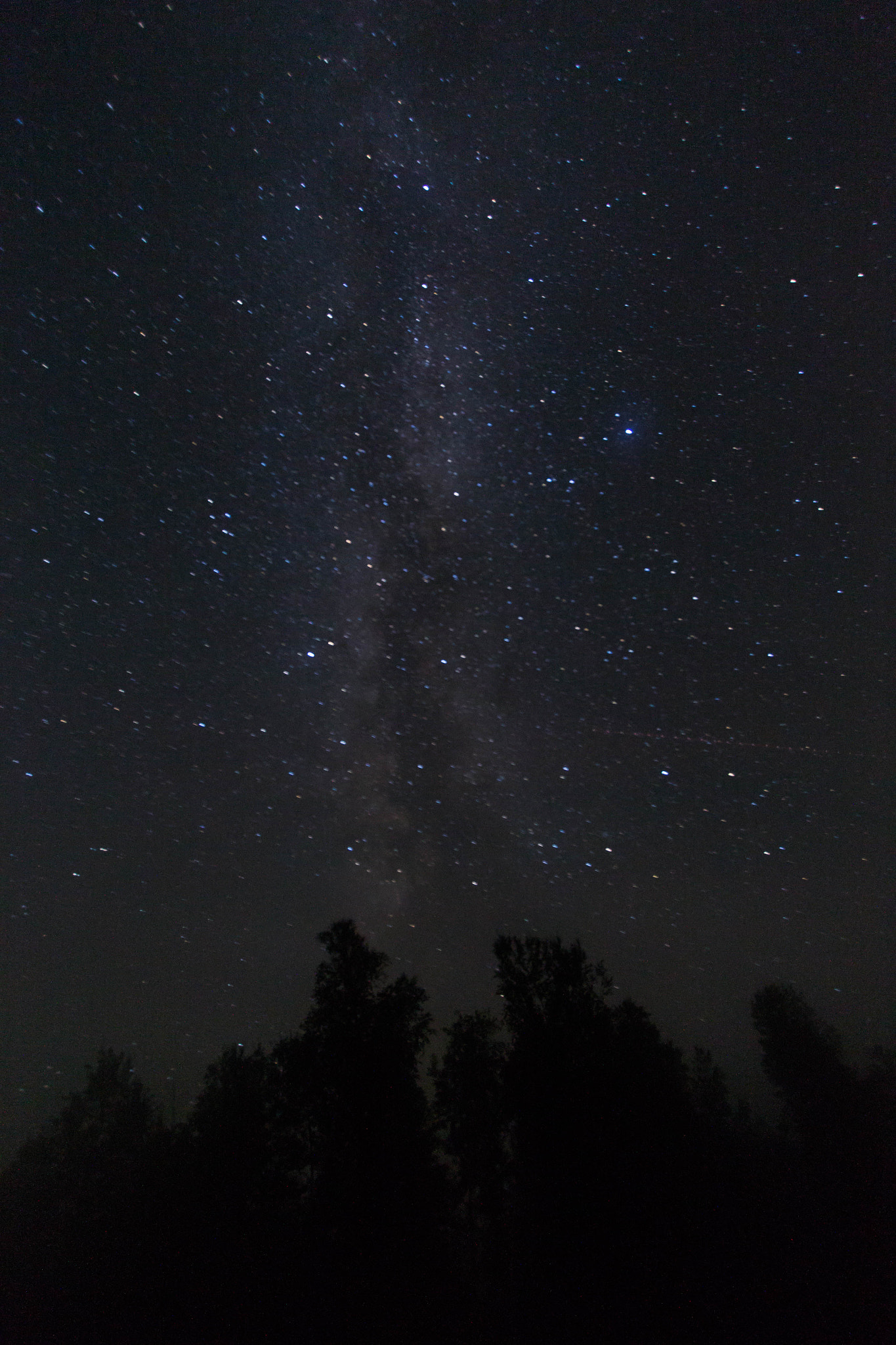 Canon EF-S 10-22mm F3.5-4.5 USM sample photo. Minnesota night sky photography