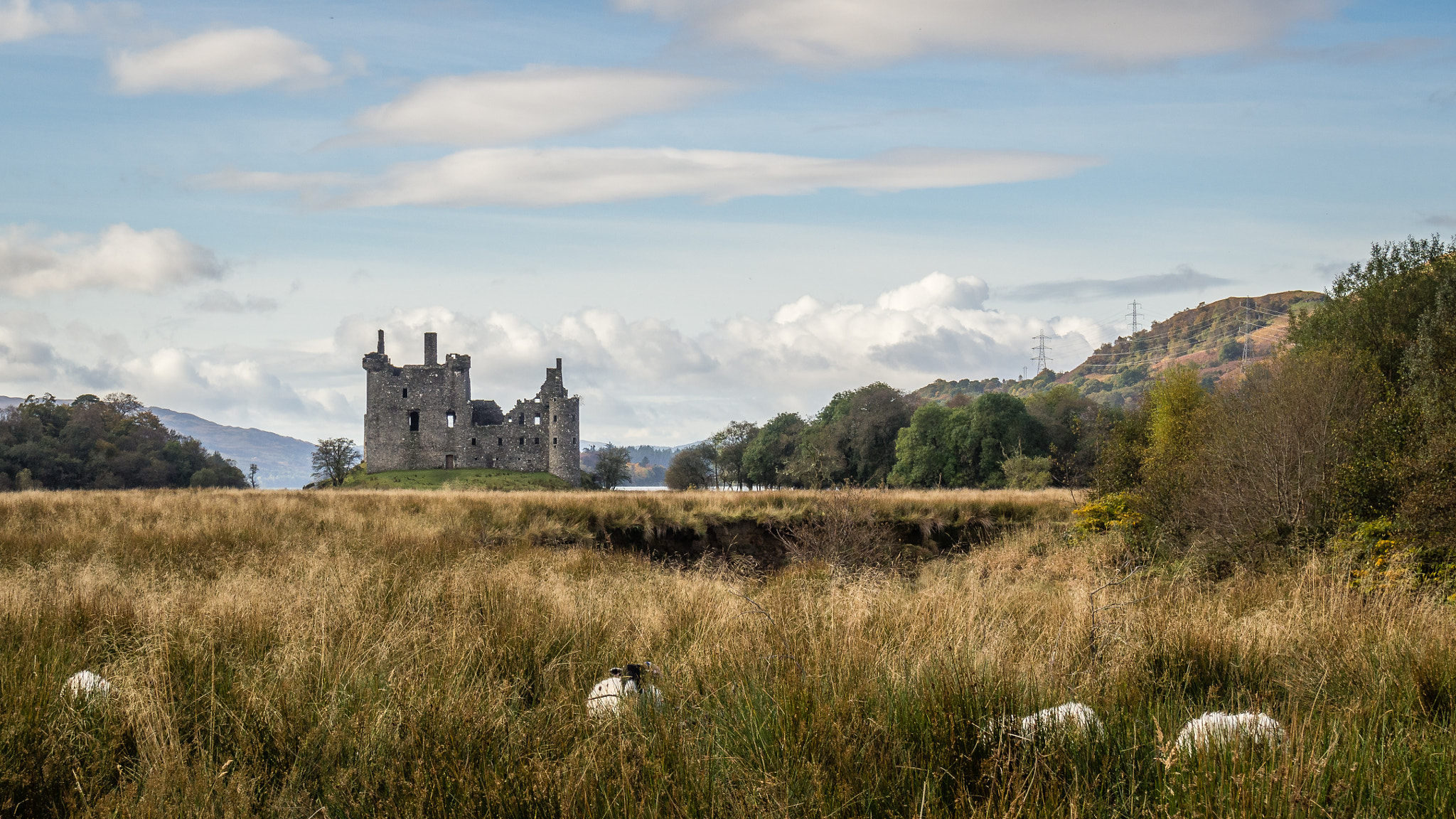 Olympus M.Zuiko Digital 14-42mm F3.5-5.6 II R sample photo. Kilchurn castle, scotland photography