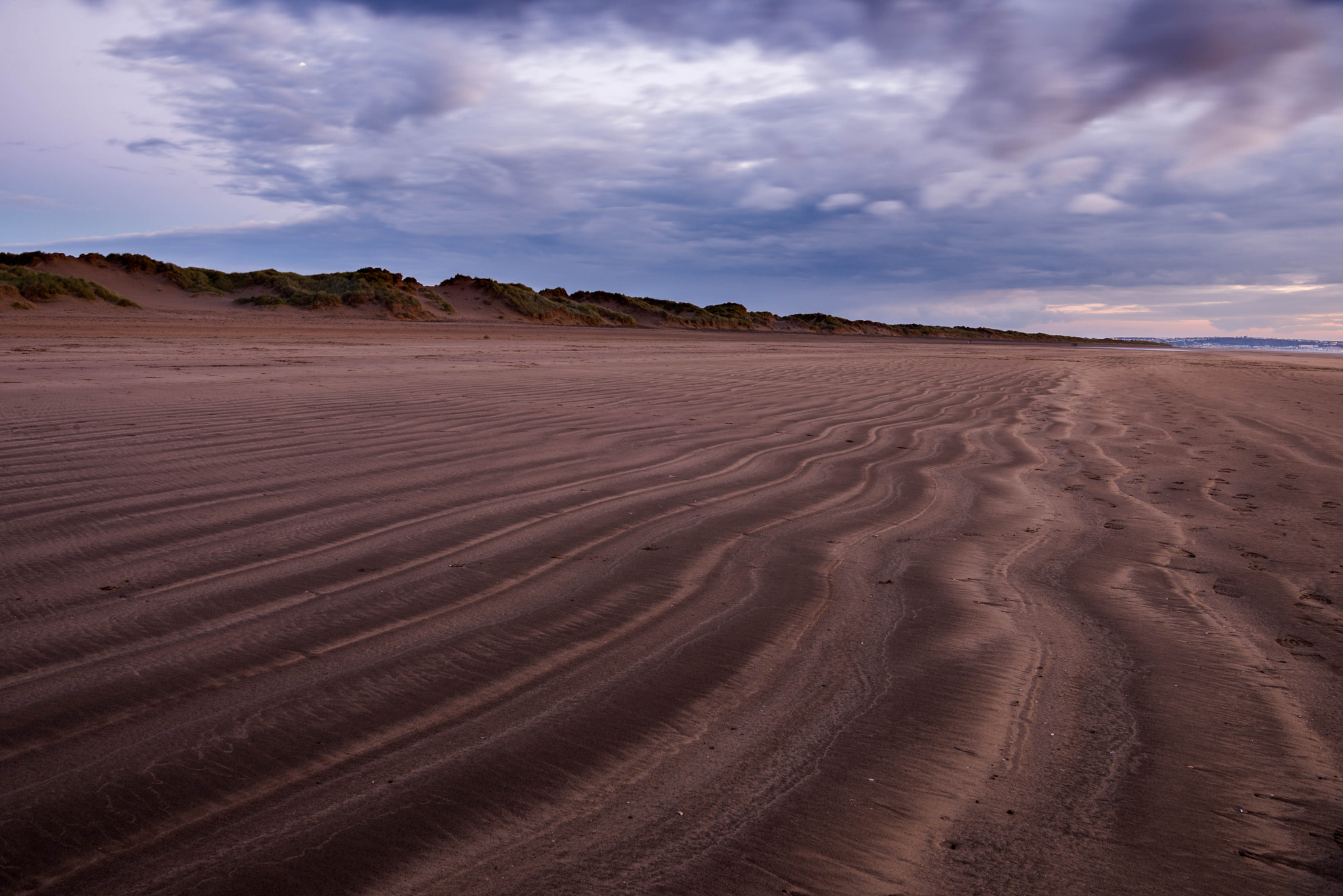 Nikon AF-S Nikkor 24-70mm F2.8E ED VR sample photo. Lines in the sand photography