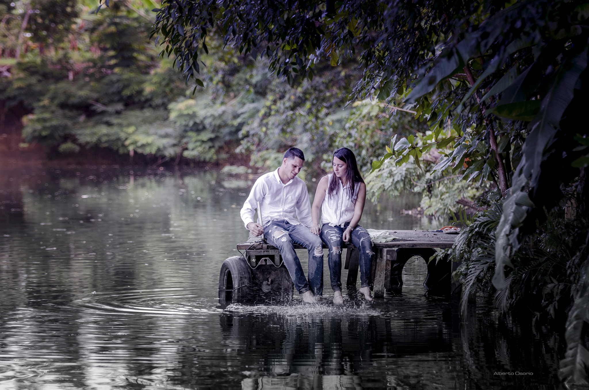 Tamron SP 70-200mm F2.8 Di VC USD sample photo. Love story photography