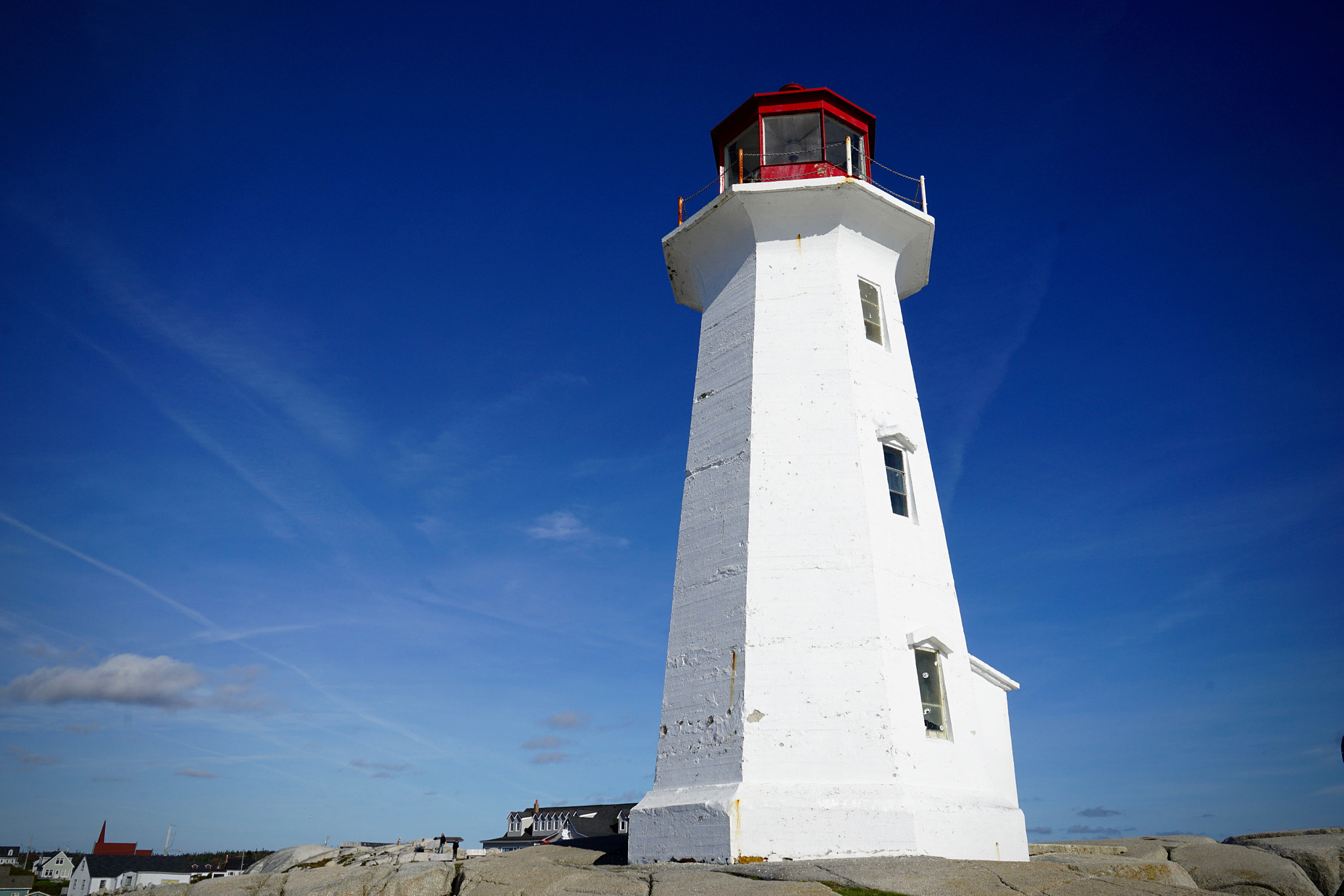 Sony a7 II + Sony Vario Tessar T* FE 24-70mm F4 ZA OSS sample photo. Lighthouse photography