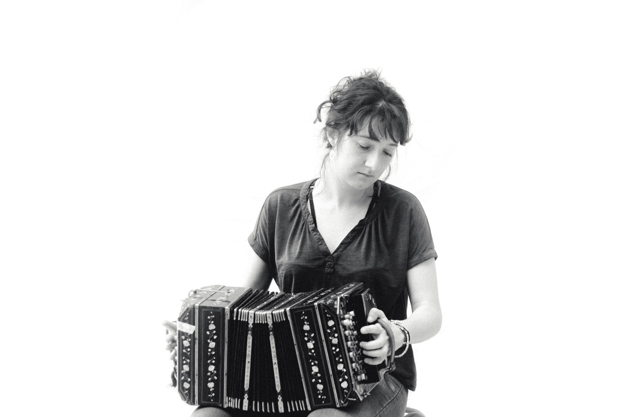 EF28-70mm f/2.8L USM sample photo. Lucile's bandoneon photography