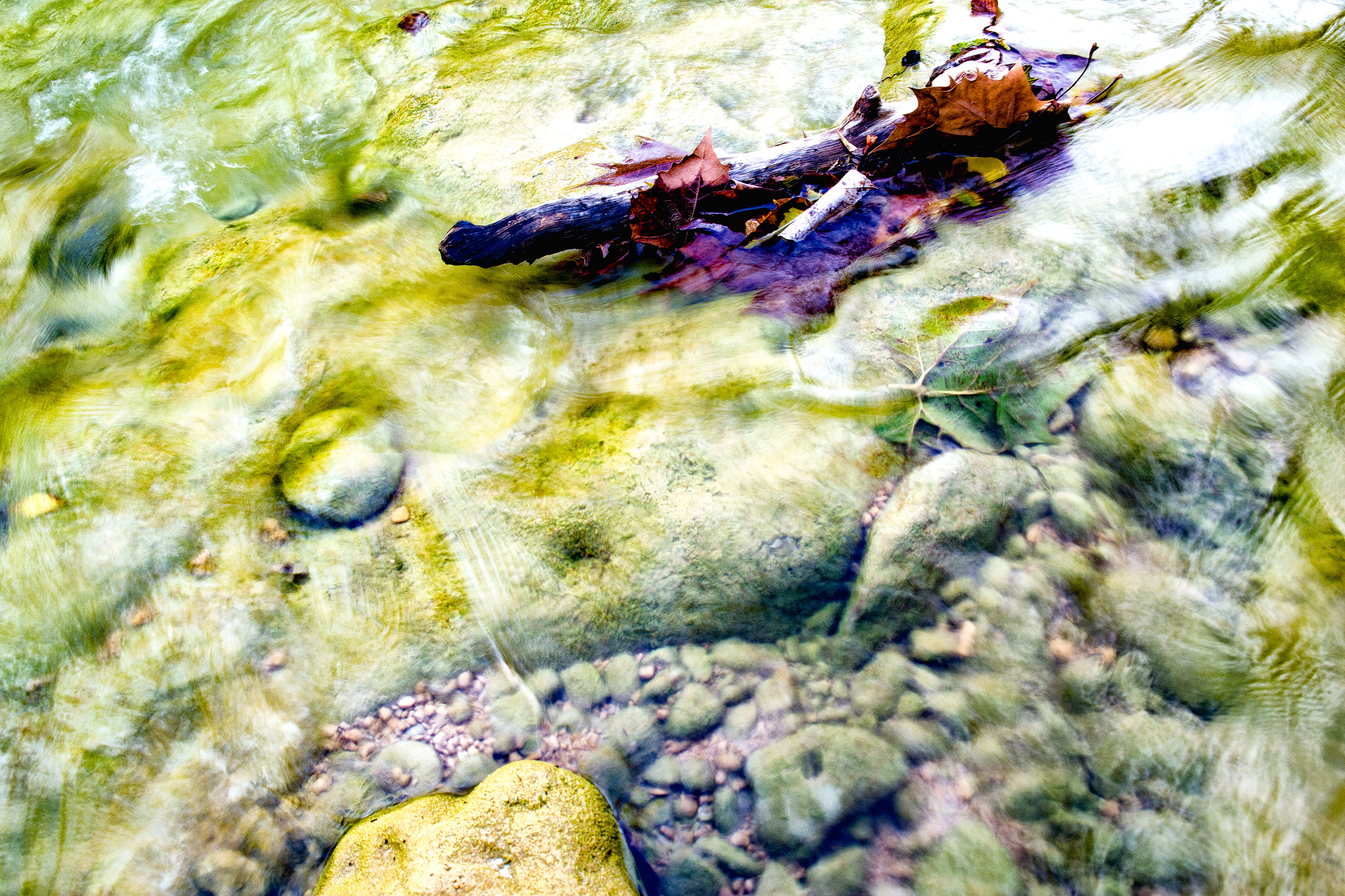 Samsung NX 18-55mm F3.5-5.6 OIS sample photo. Twin falls waters close photography