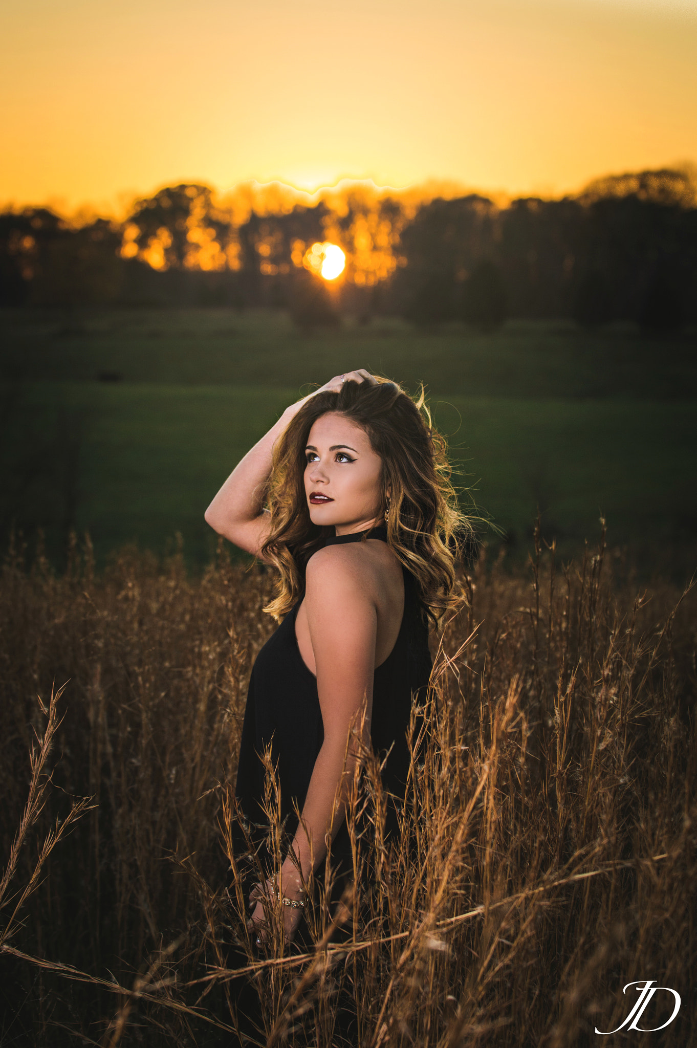 Nikon D3200 sample photo. Emily shoulder photography