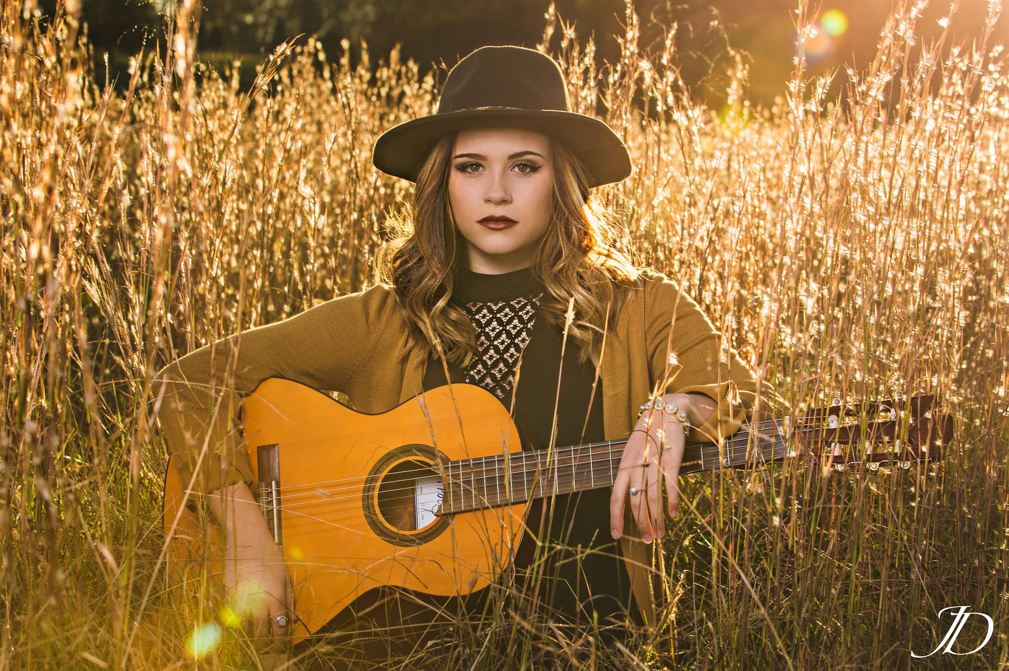 Nikon D3200 sample photo. Emily guitar photography