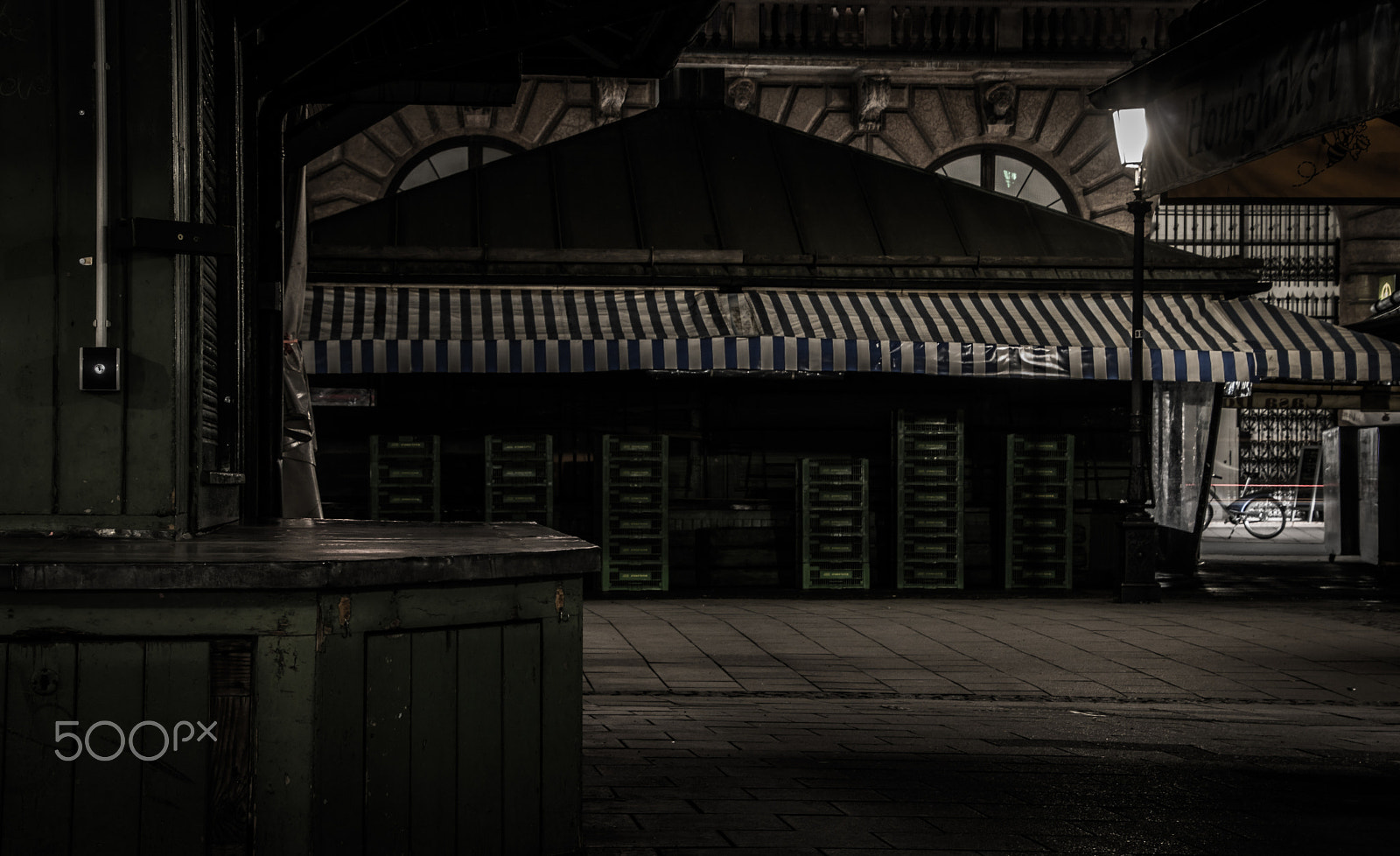 Canon EOS 750D (EOS Rebel T6i / EOS Kiss X8i) sample photo. Viktualienmarkt photography